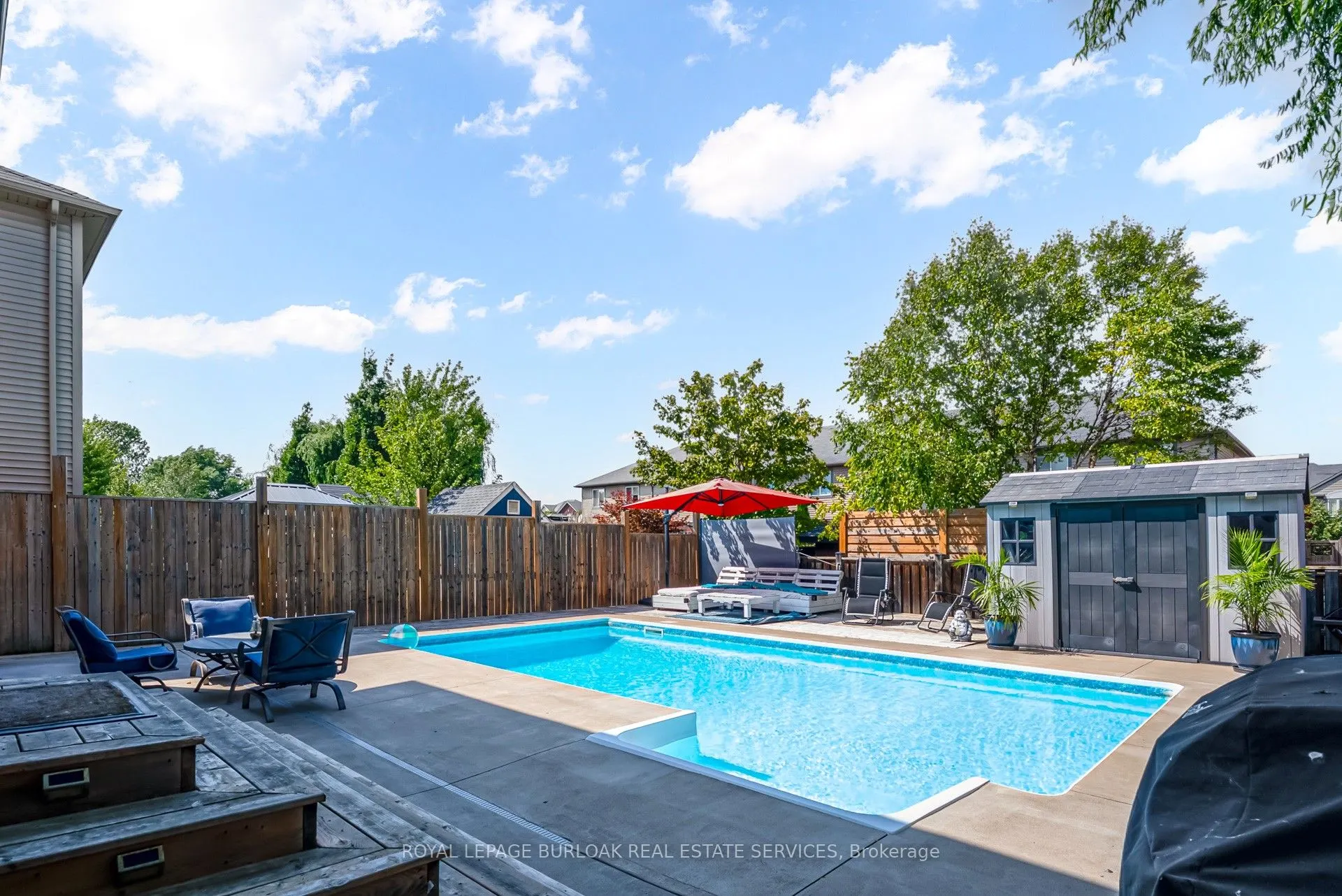 4401 Dennis Avenue
