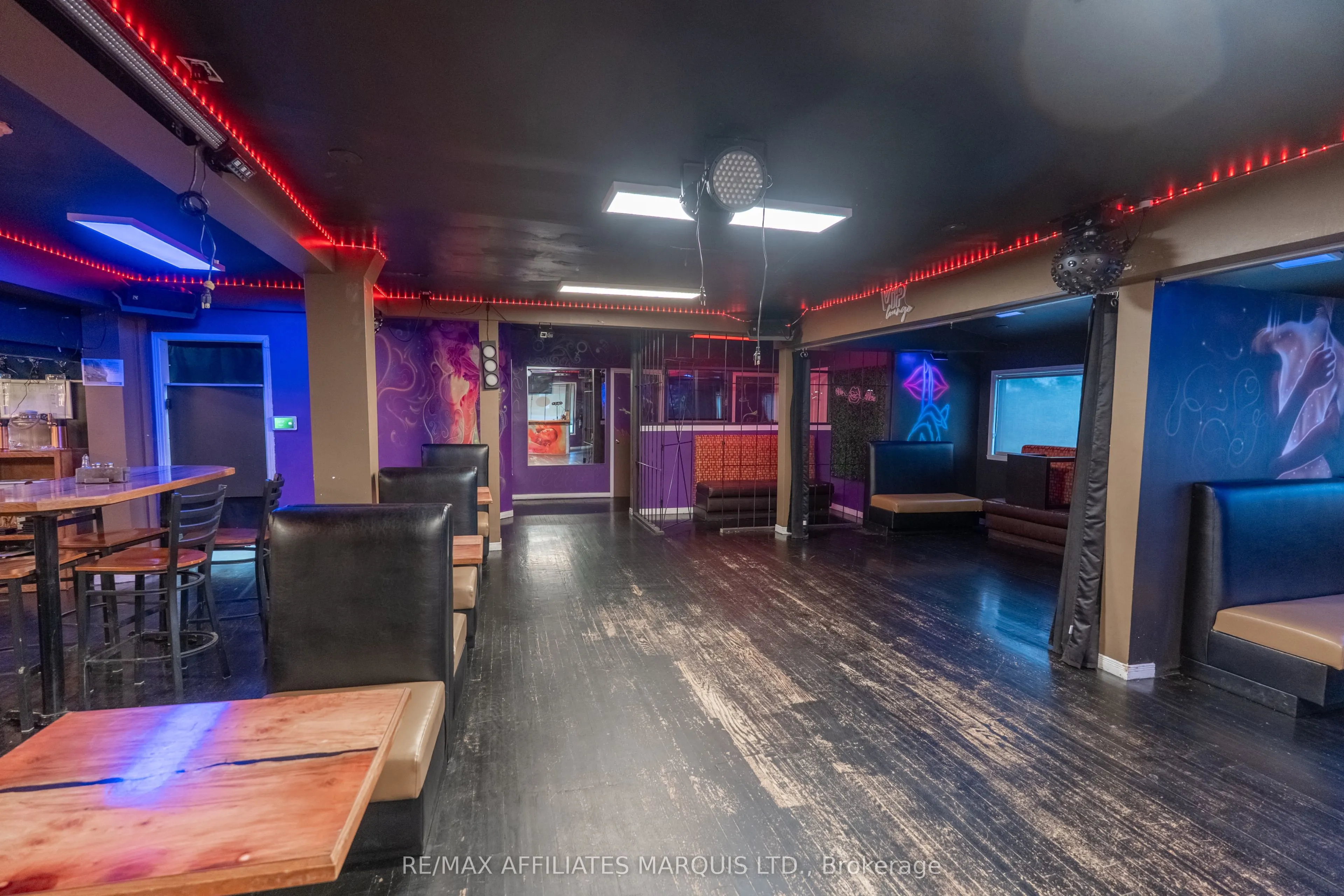 830 Second Street W