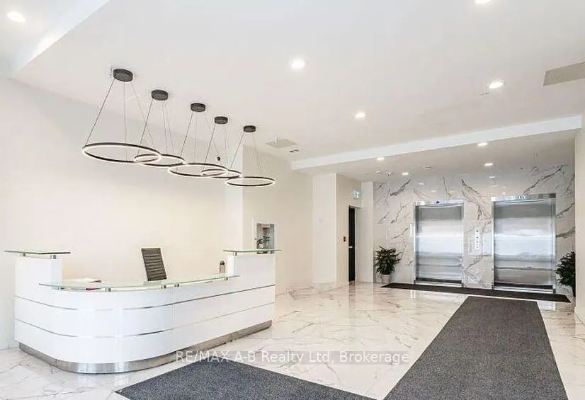 128 King Street N, #1411