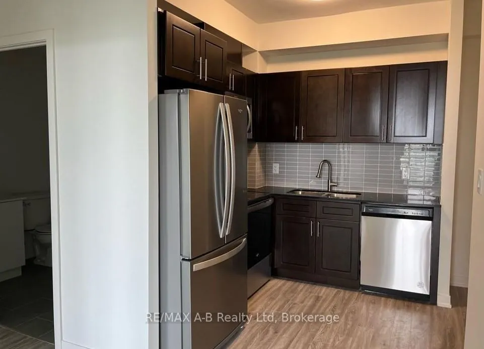 128 King Street N, #1411