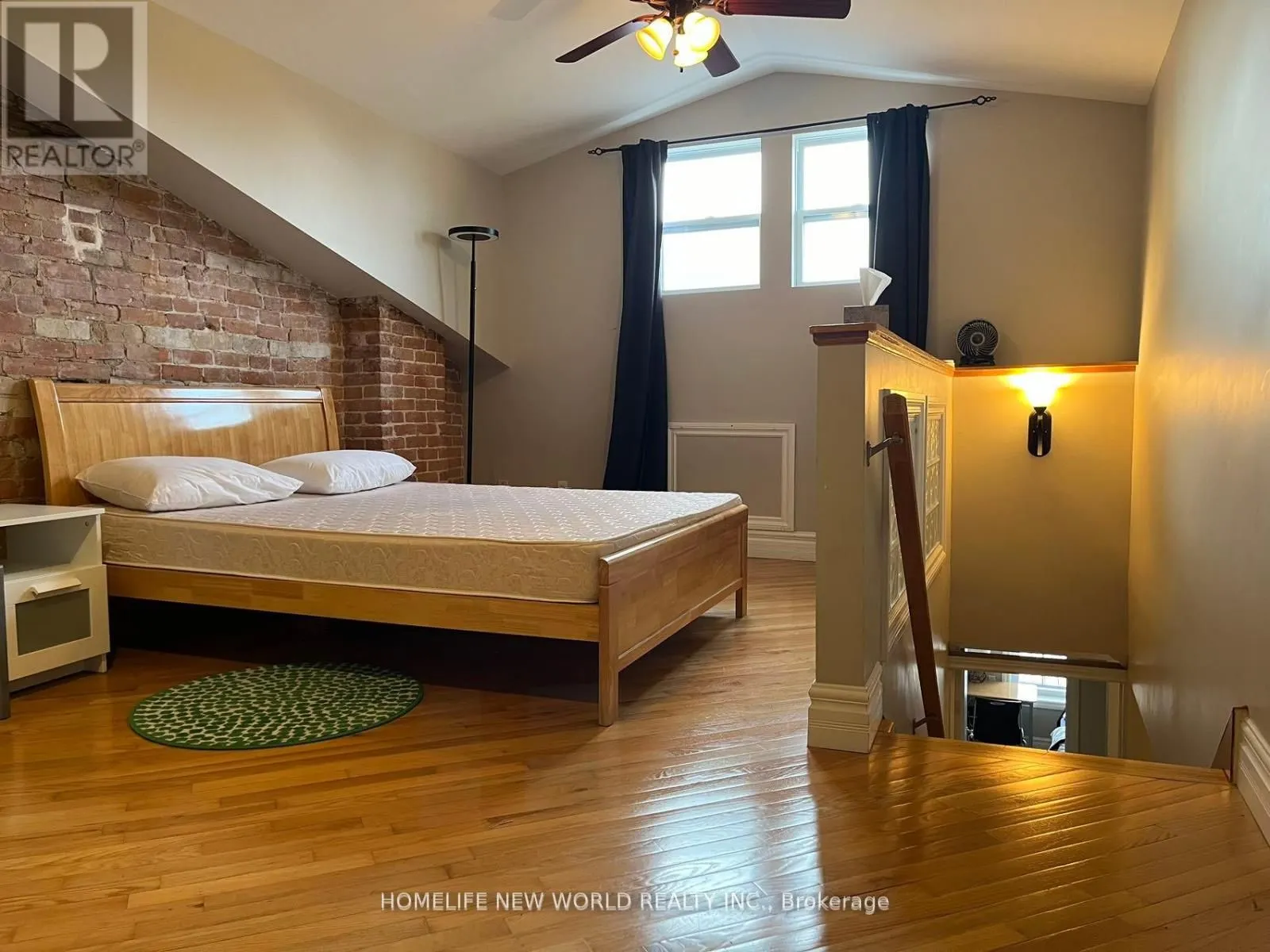 79 King Street W, #501