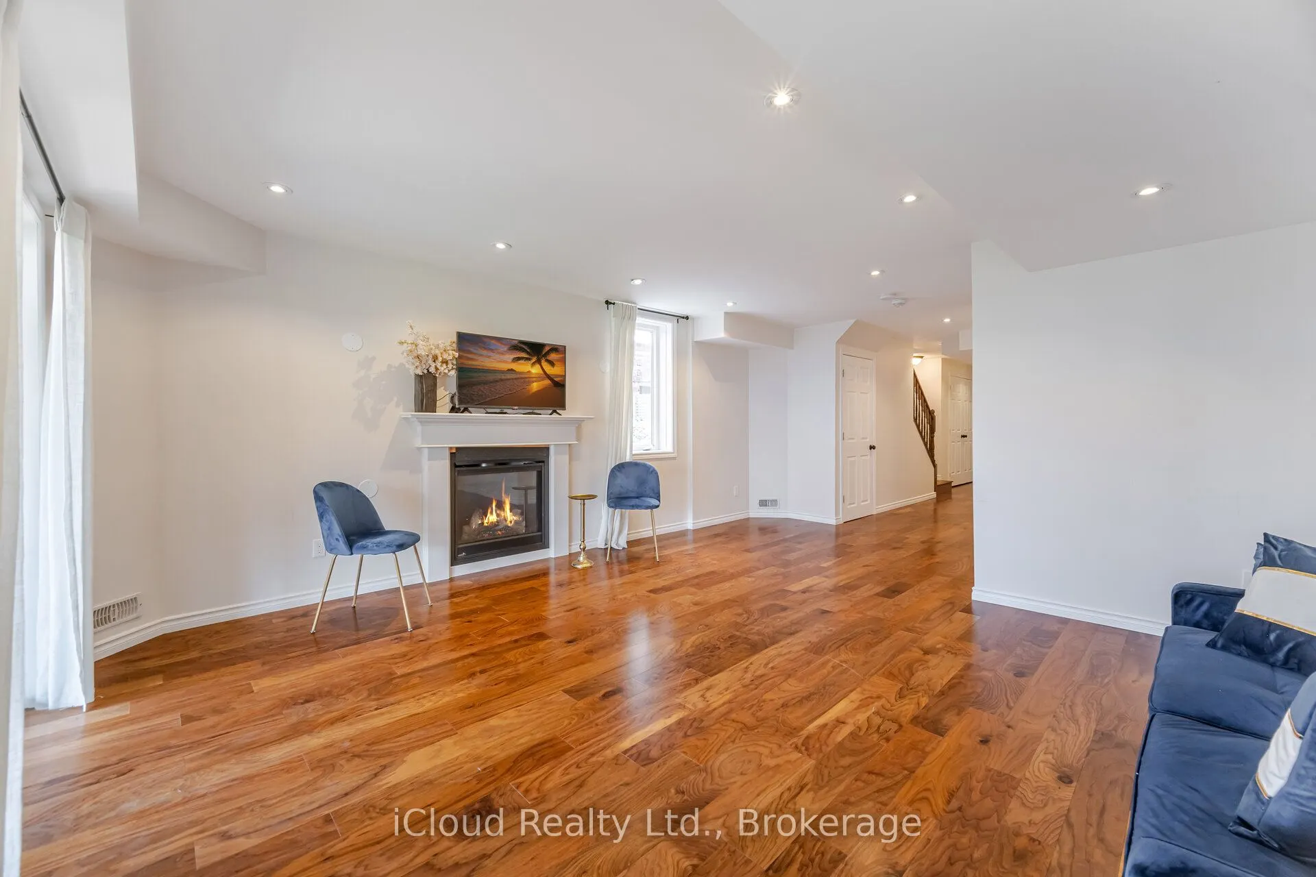 132 Coker Crescent
