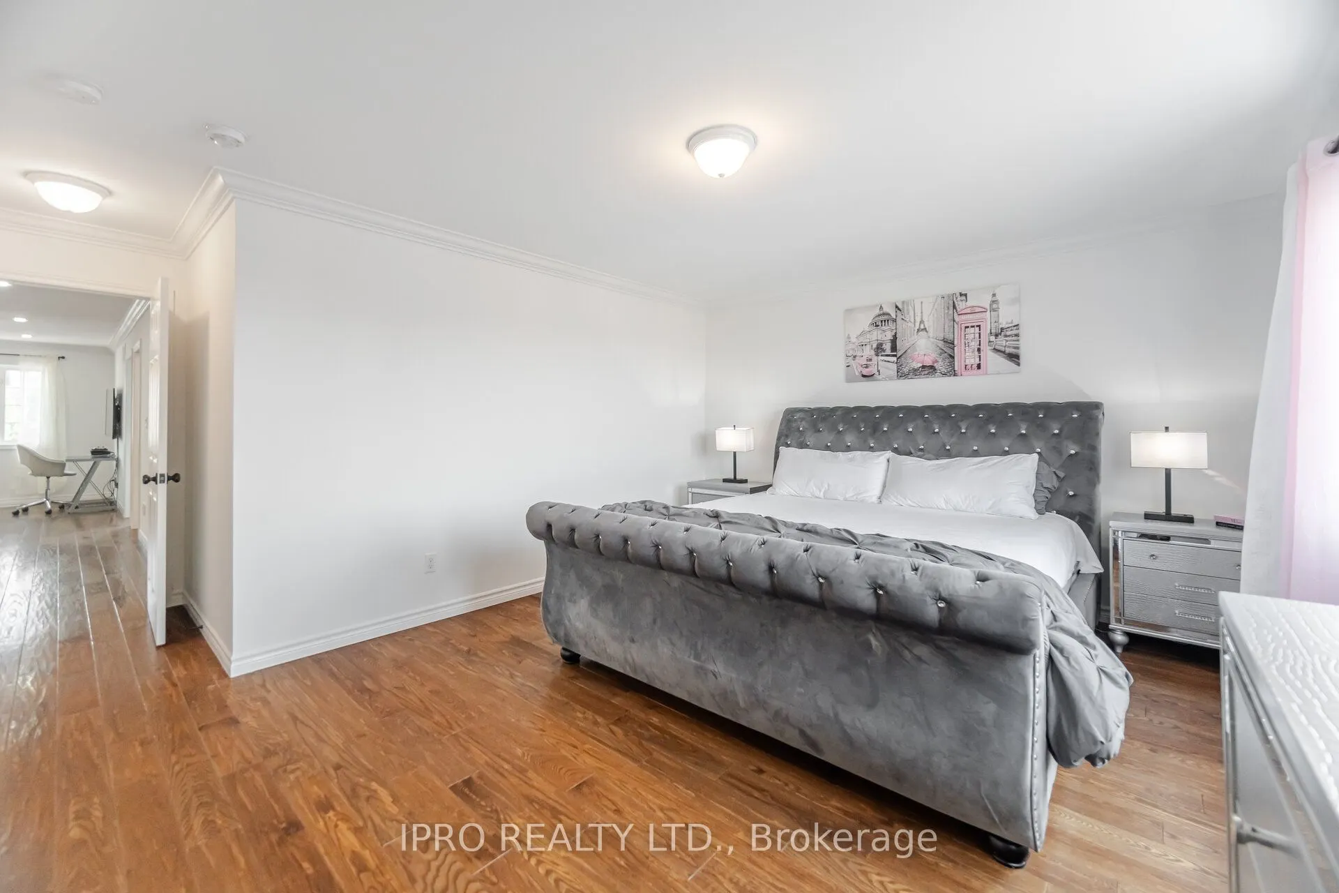 132 Coker Crescent