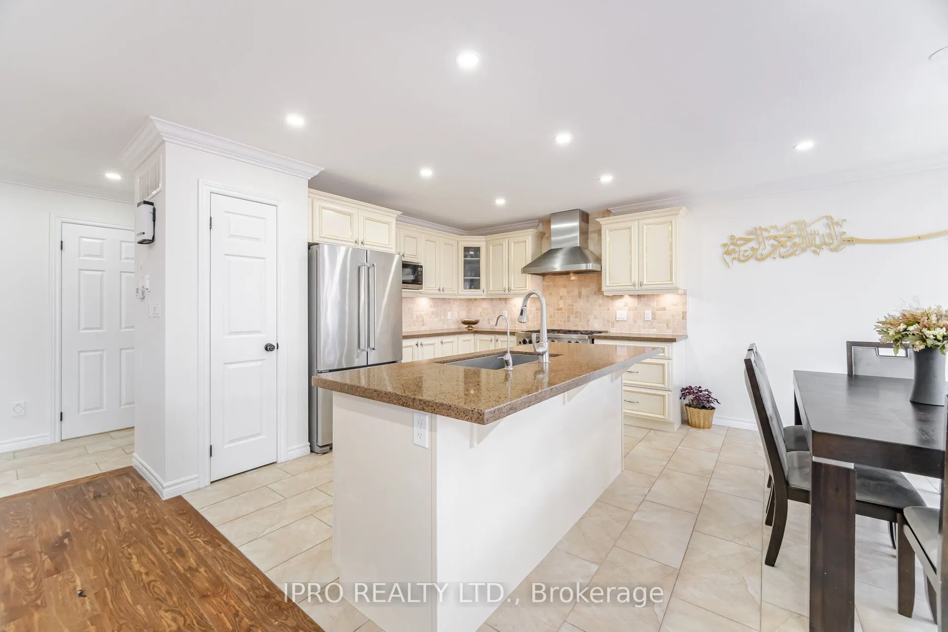 132 Coker Crescent