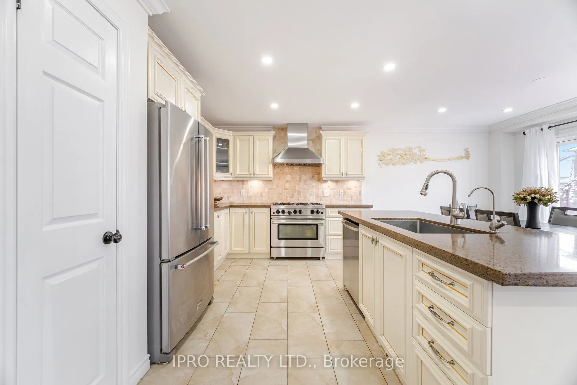 132 Coker Crescent