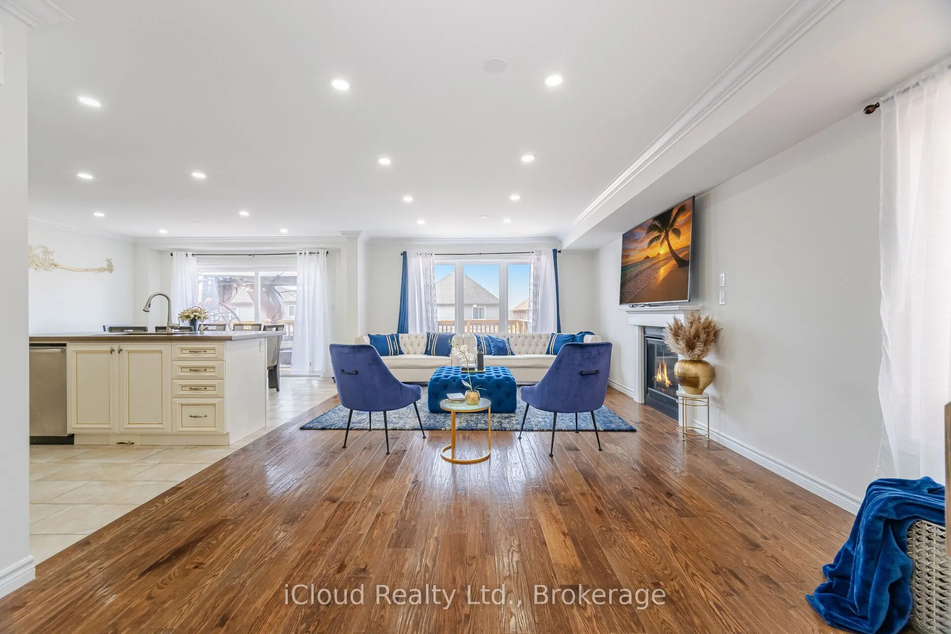 132 Coker Crescent