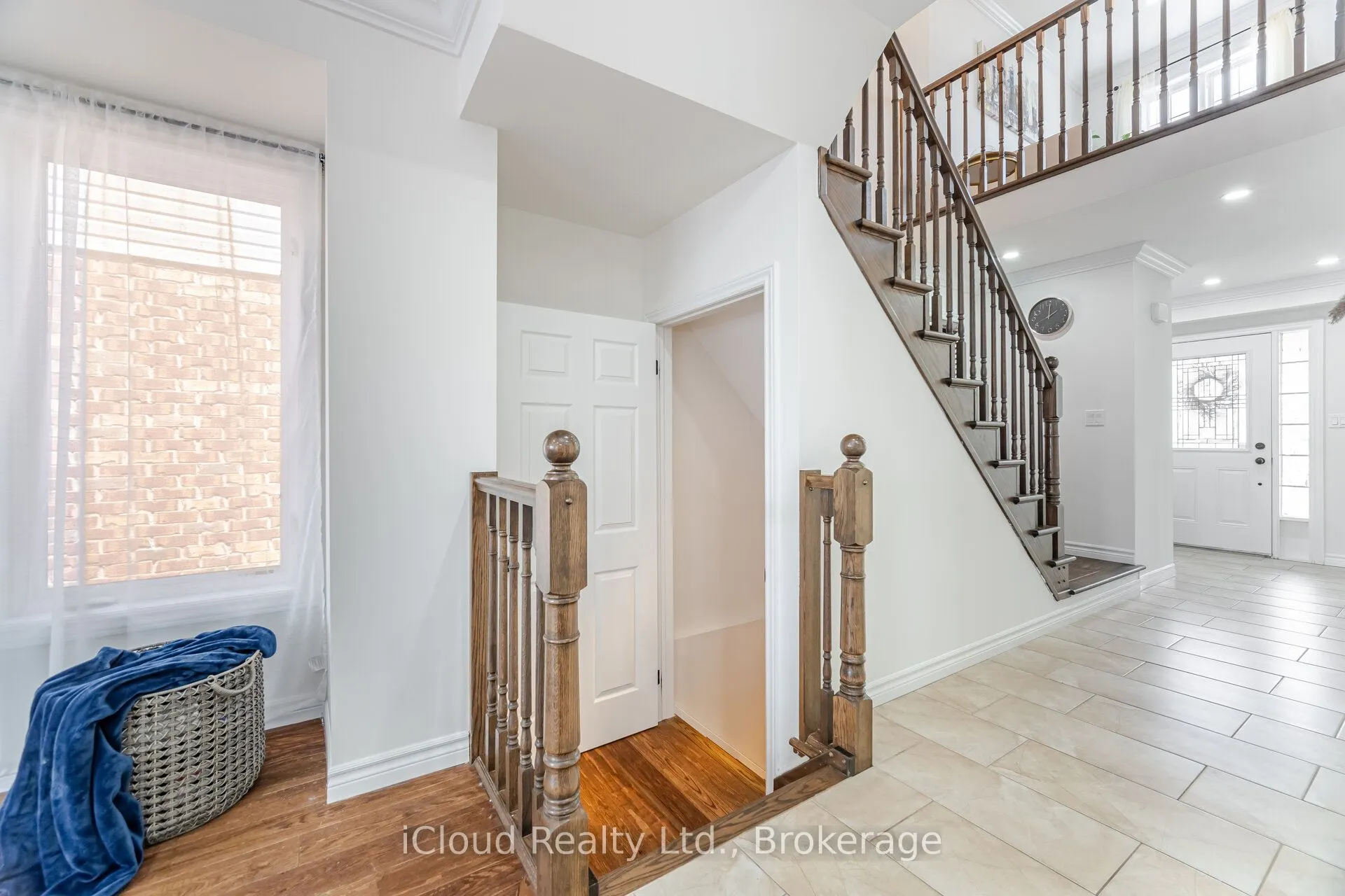 132 Coker Crescent