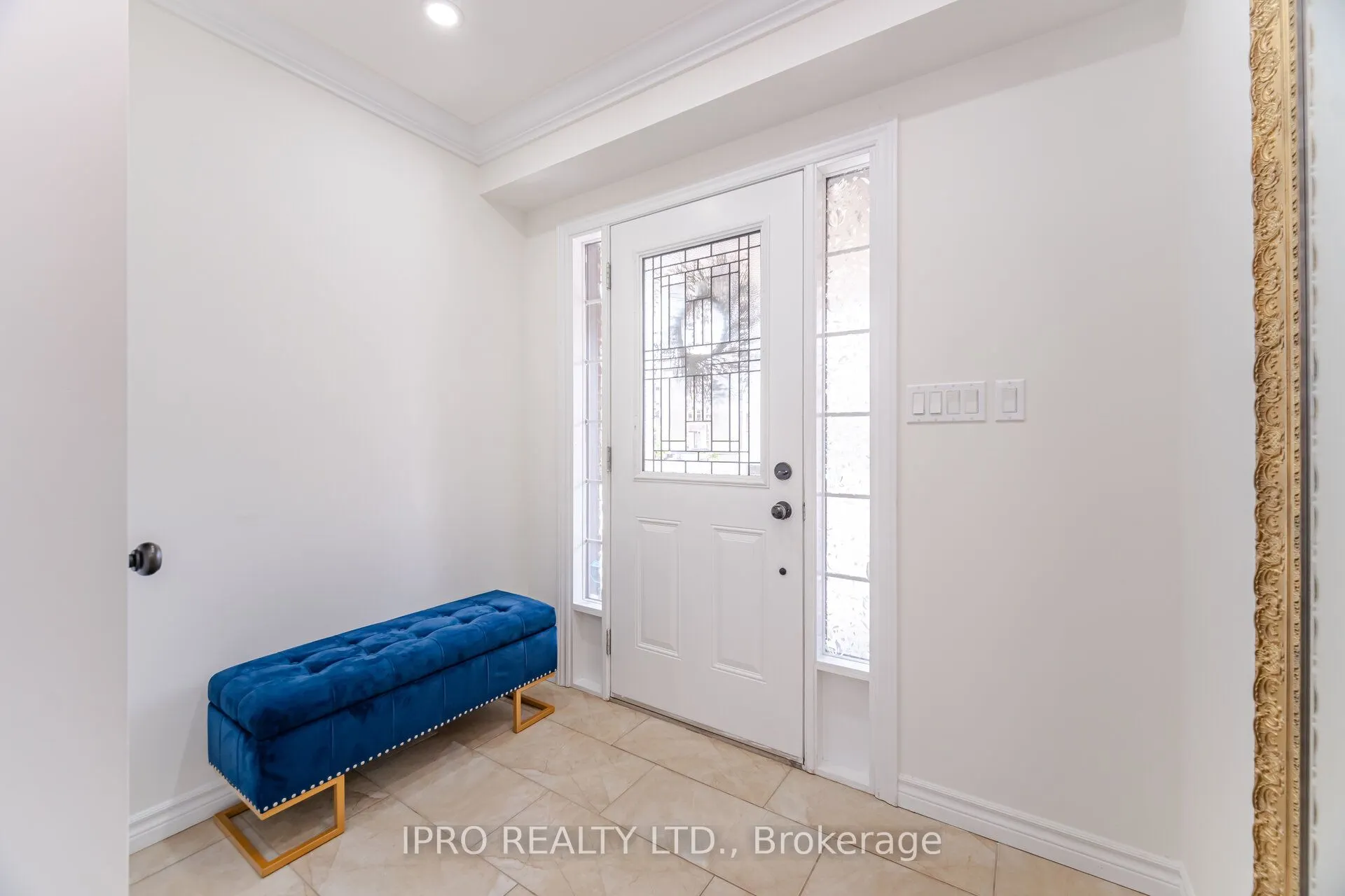 132 Coker Crescent
