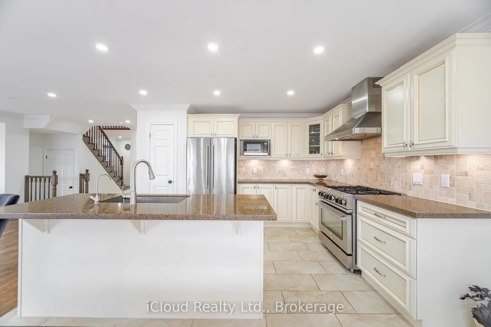 132 Coker Crescent