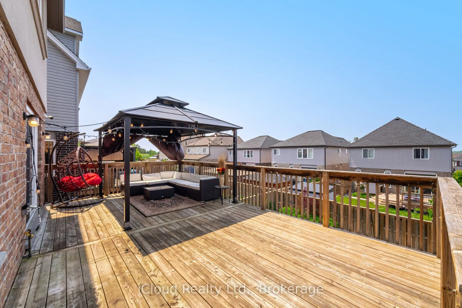 132 Coker Crescent