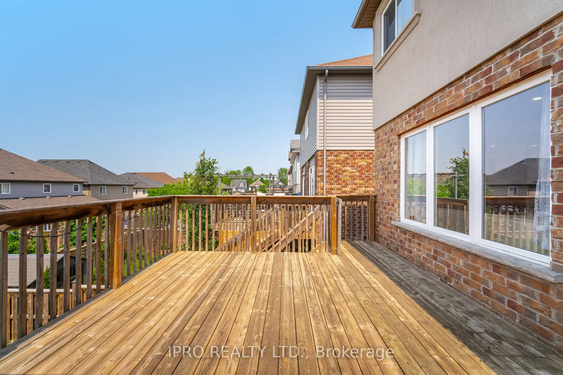 132 Coker Crescent