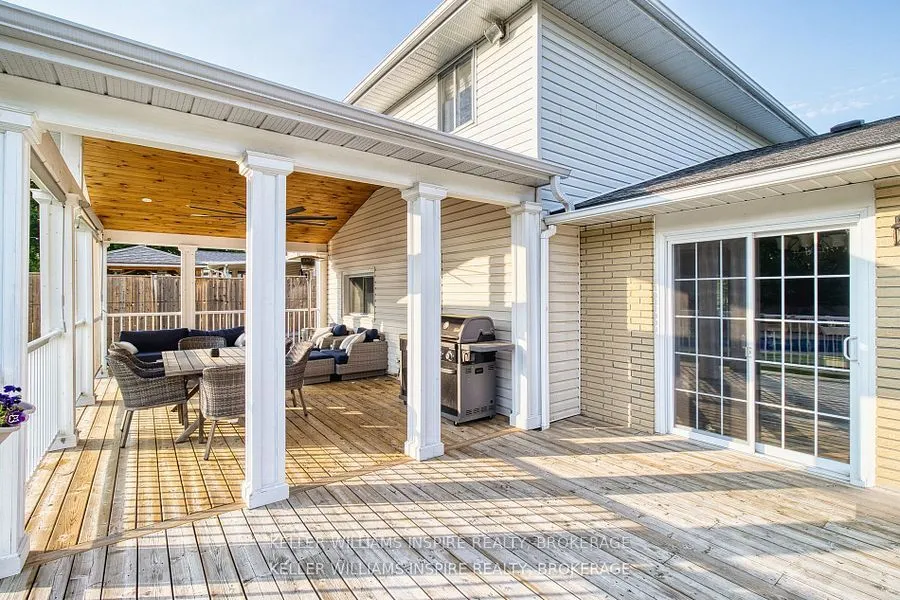87 Jeffrey Drive