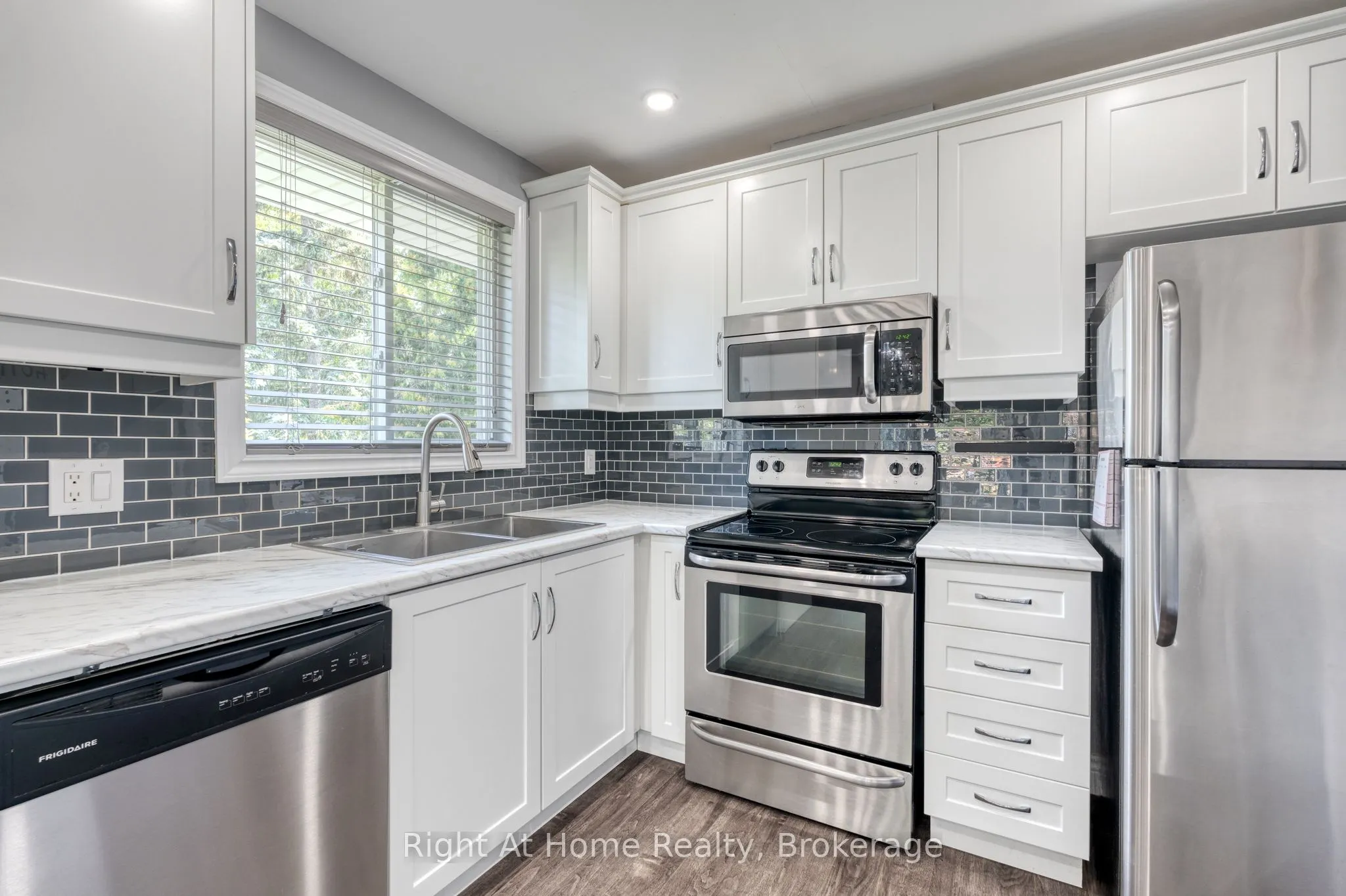 289 1/2 Pelham Road