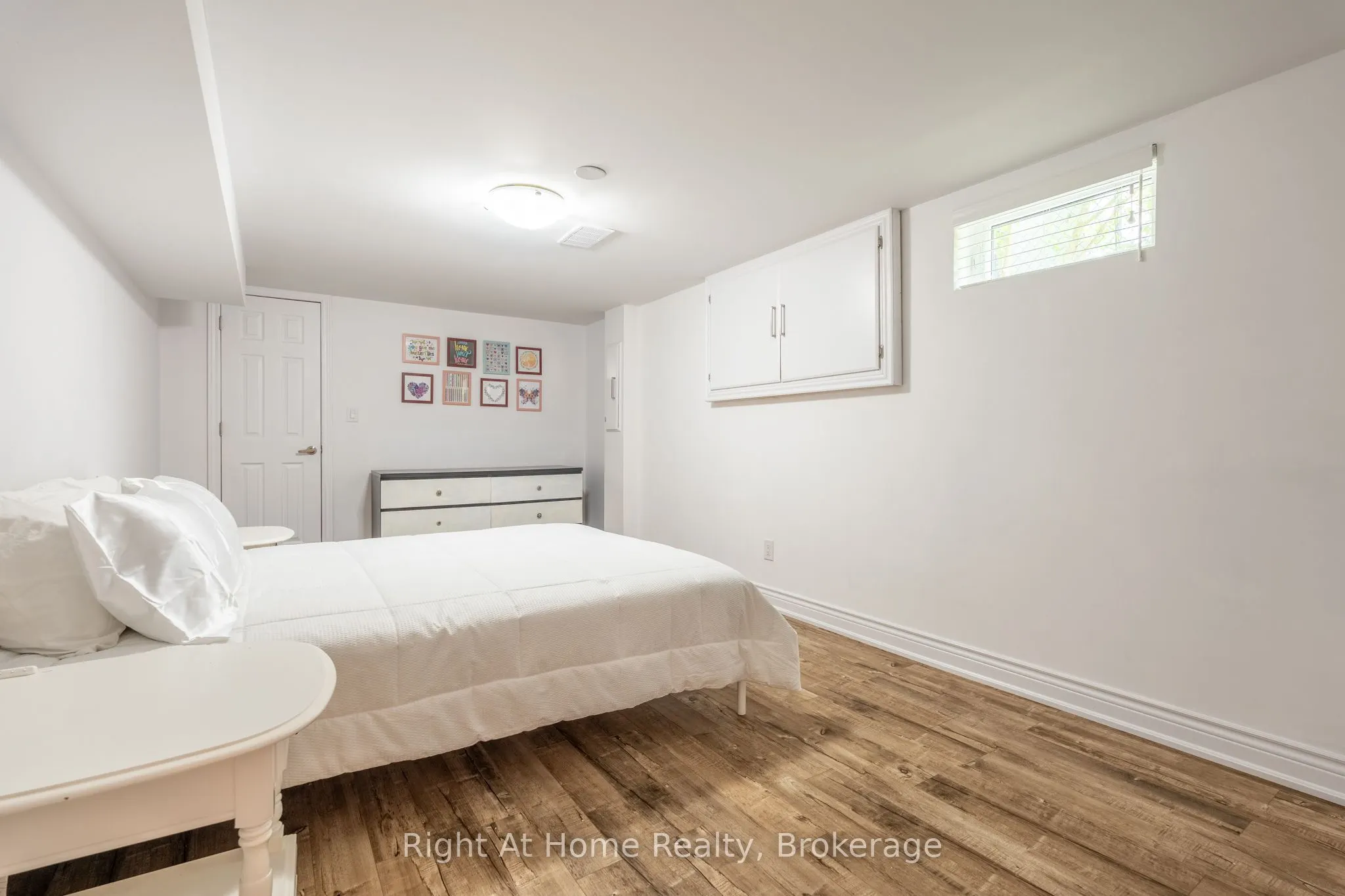 289 1/2 Pelham Road