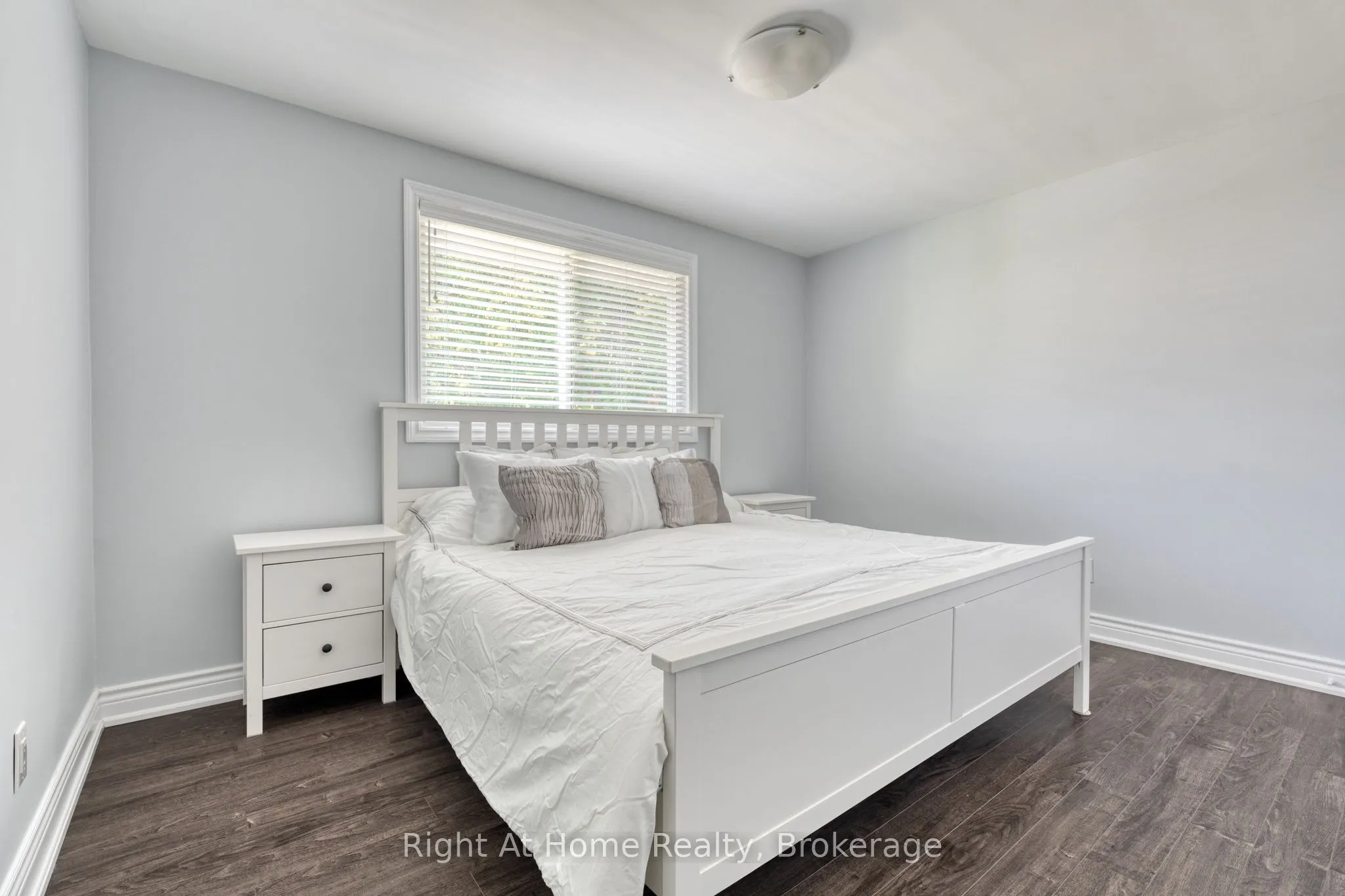 289 1/2 Pelham Road