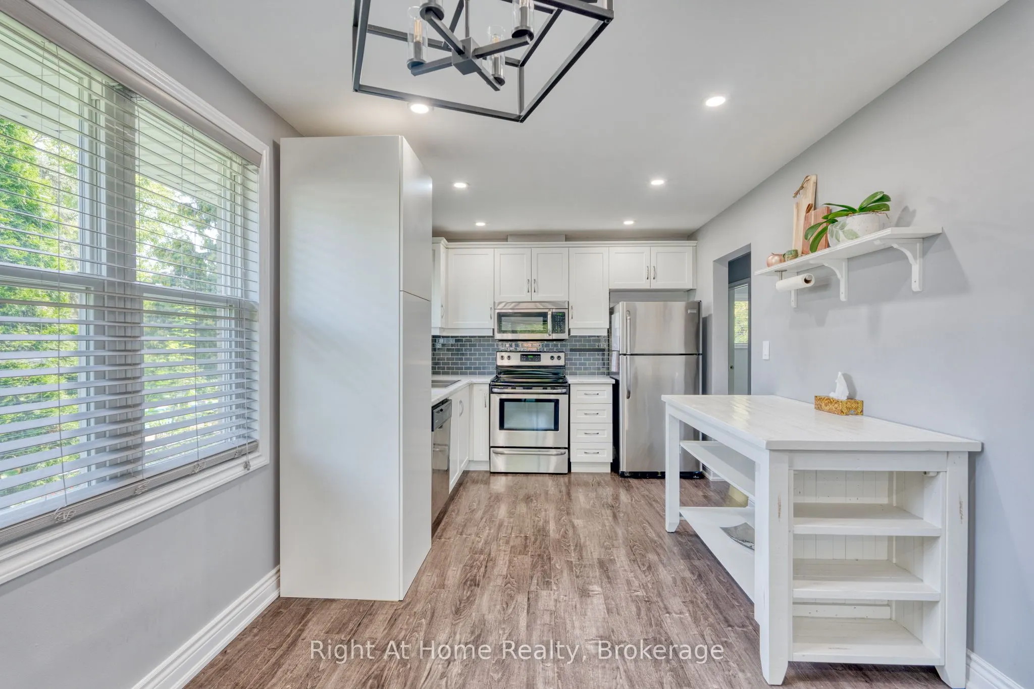 289 1/2 Pelham Road