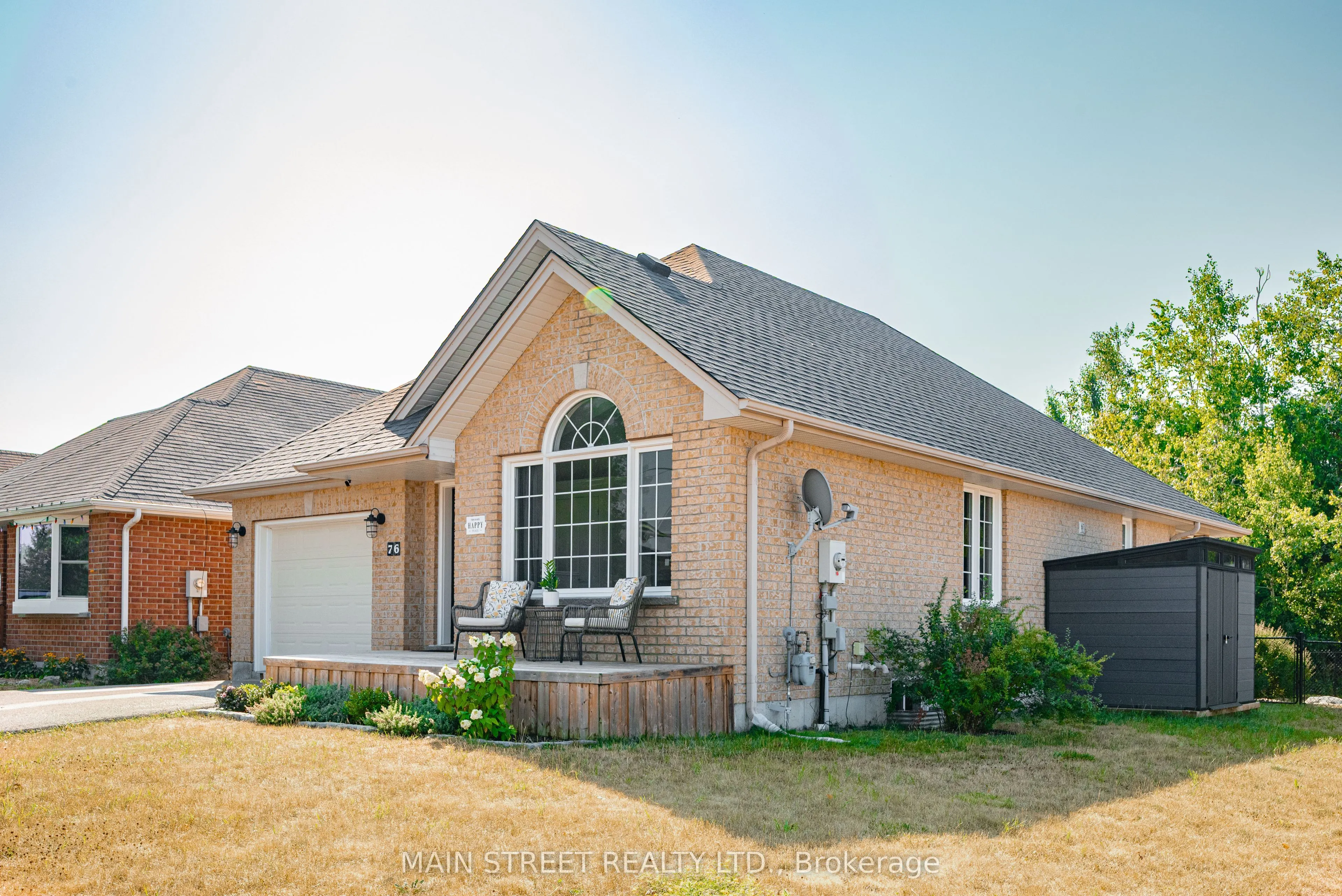 76 Laurent Boulevard