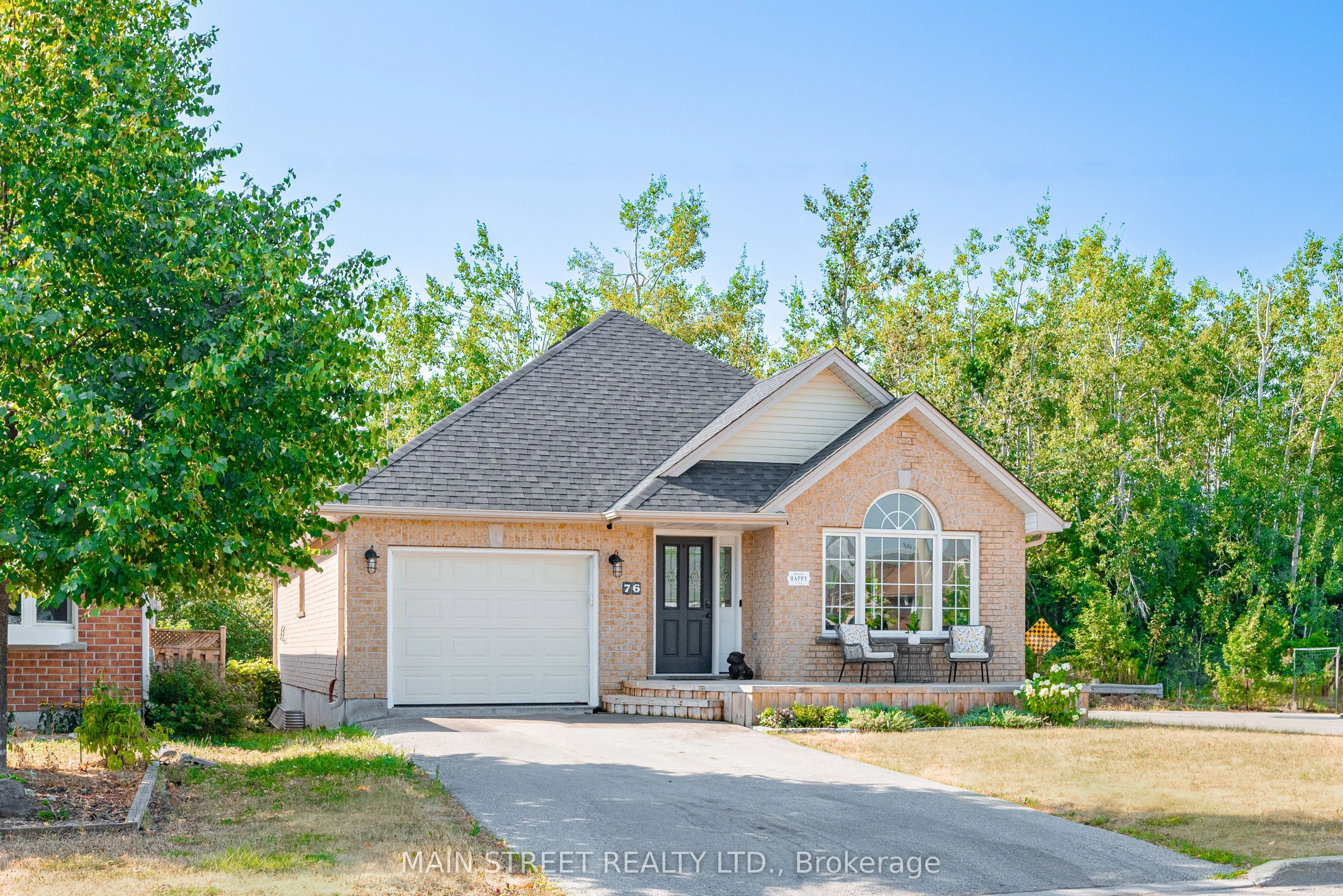 76 Laurent Boulevard