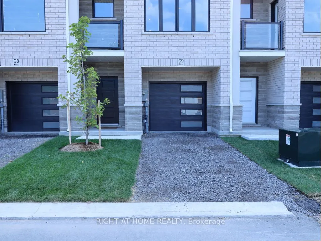 292 Vine Street, #69