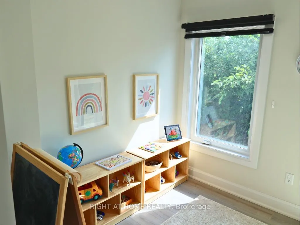 292 Vine Street, #69