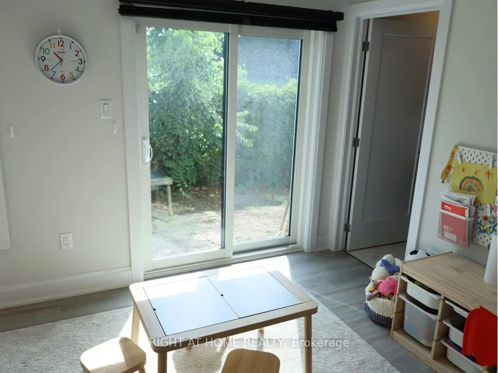 292 Vine Street, #69