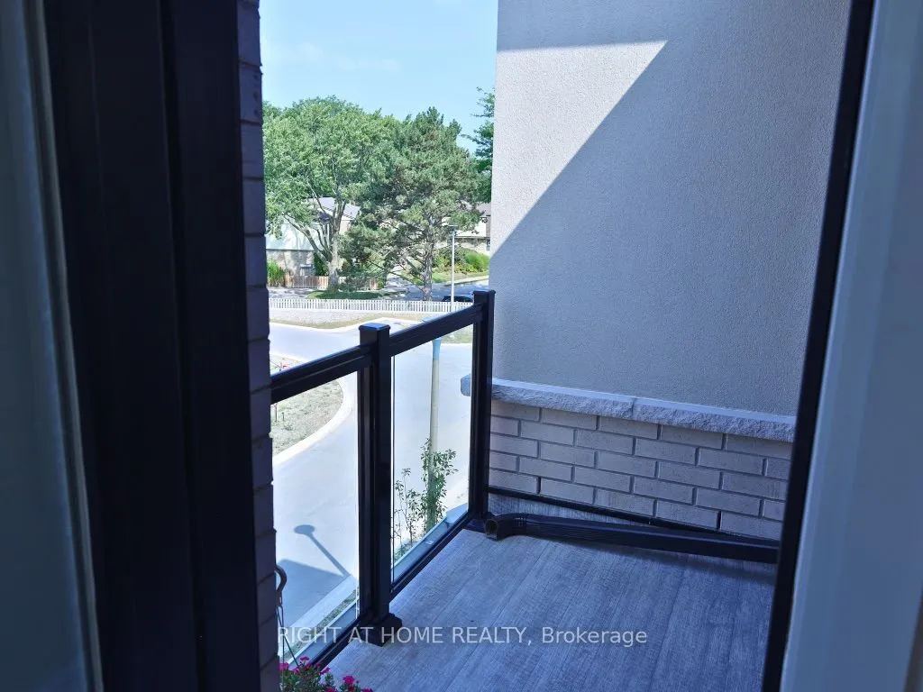 292 Vine Street, #69