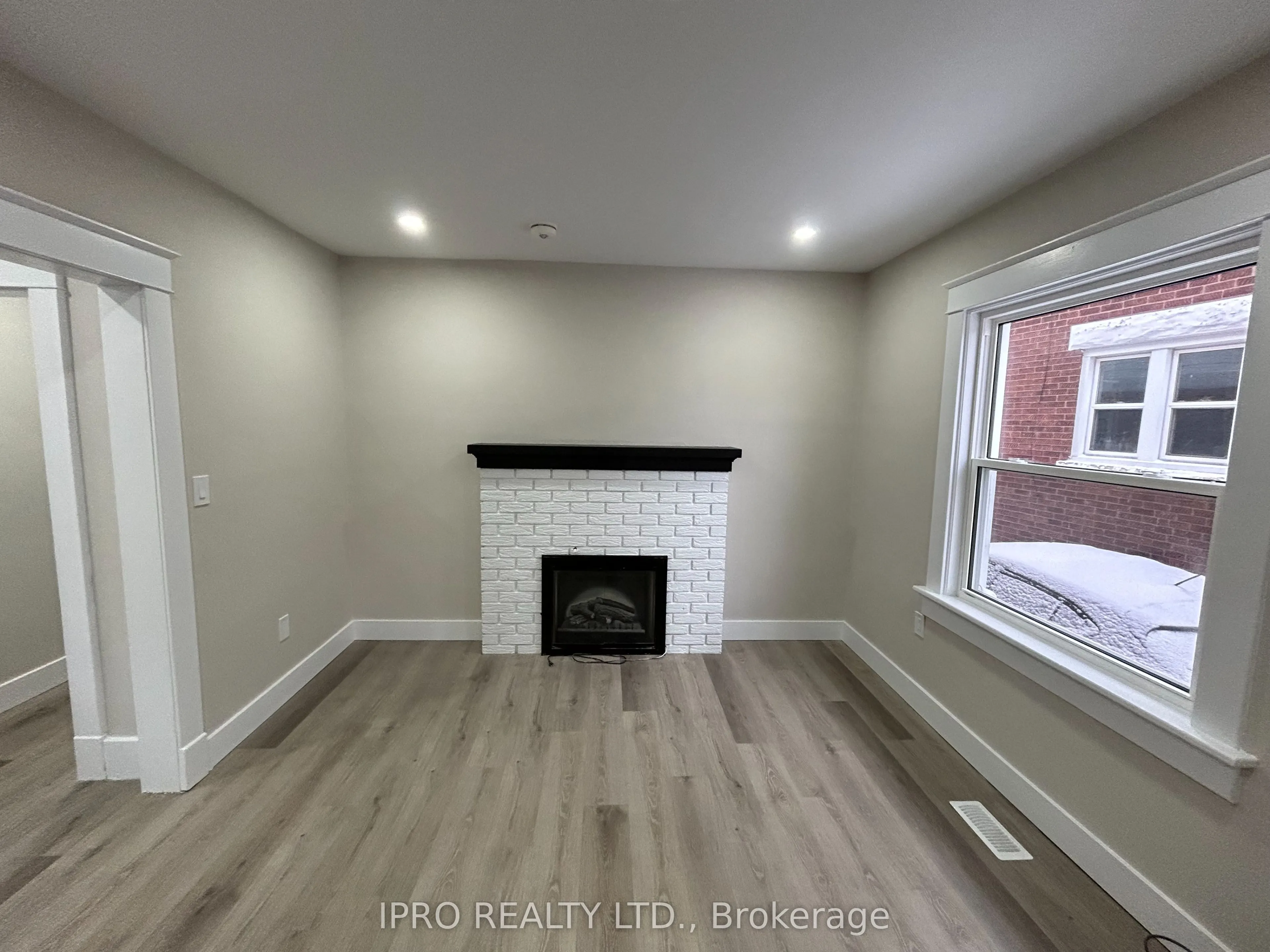 152 Weber Street E, #Unit 1