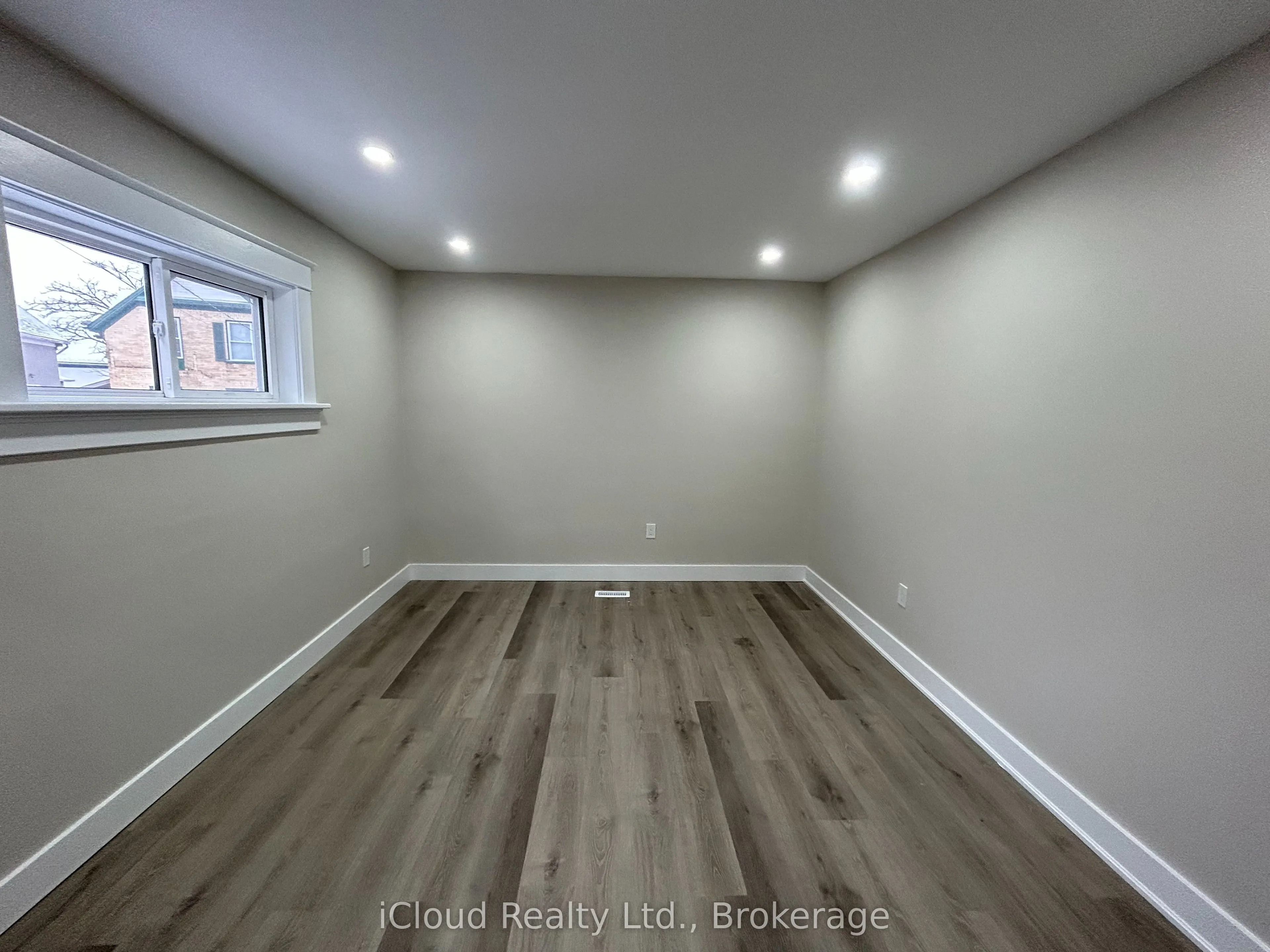 152 Weber Street E, #Unit 1