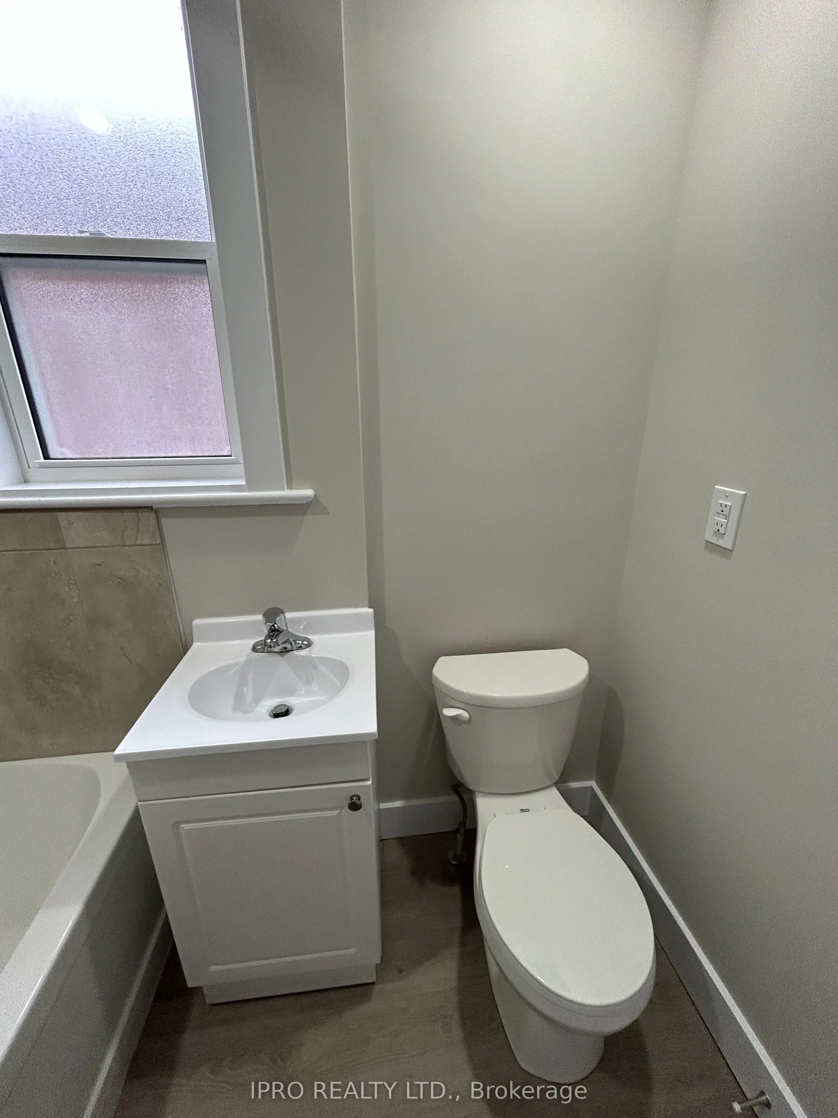 152 Weber Street E, #Unit 1