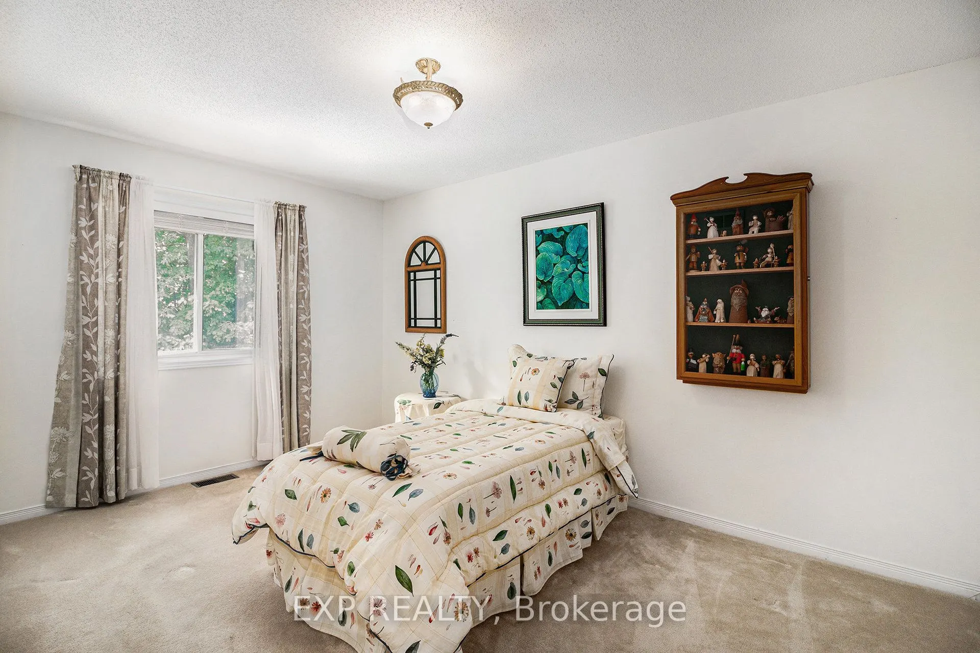 1298 Silvestri Crescent