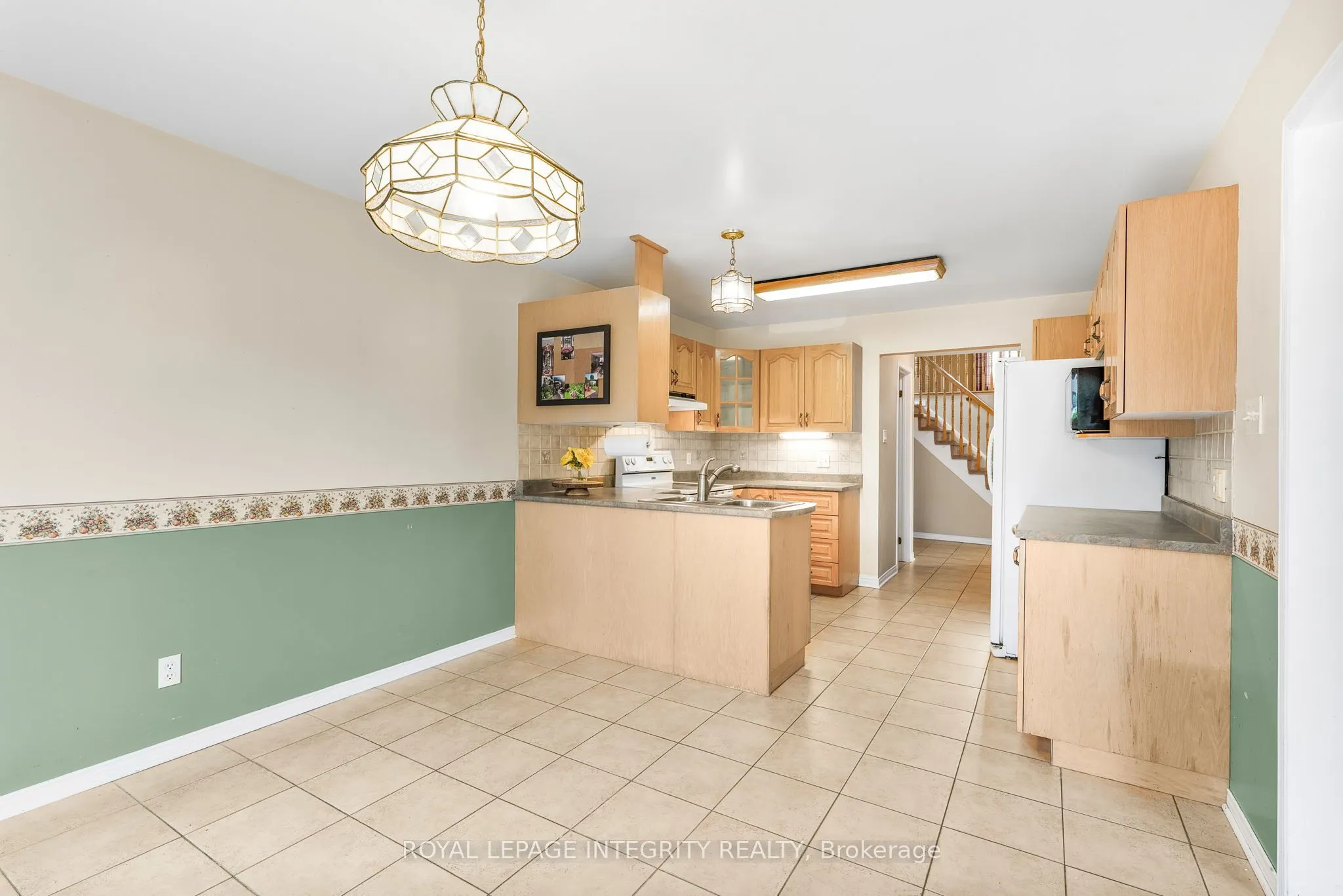 1659 Toulouse Crescent