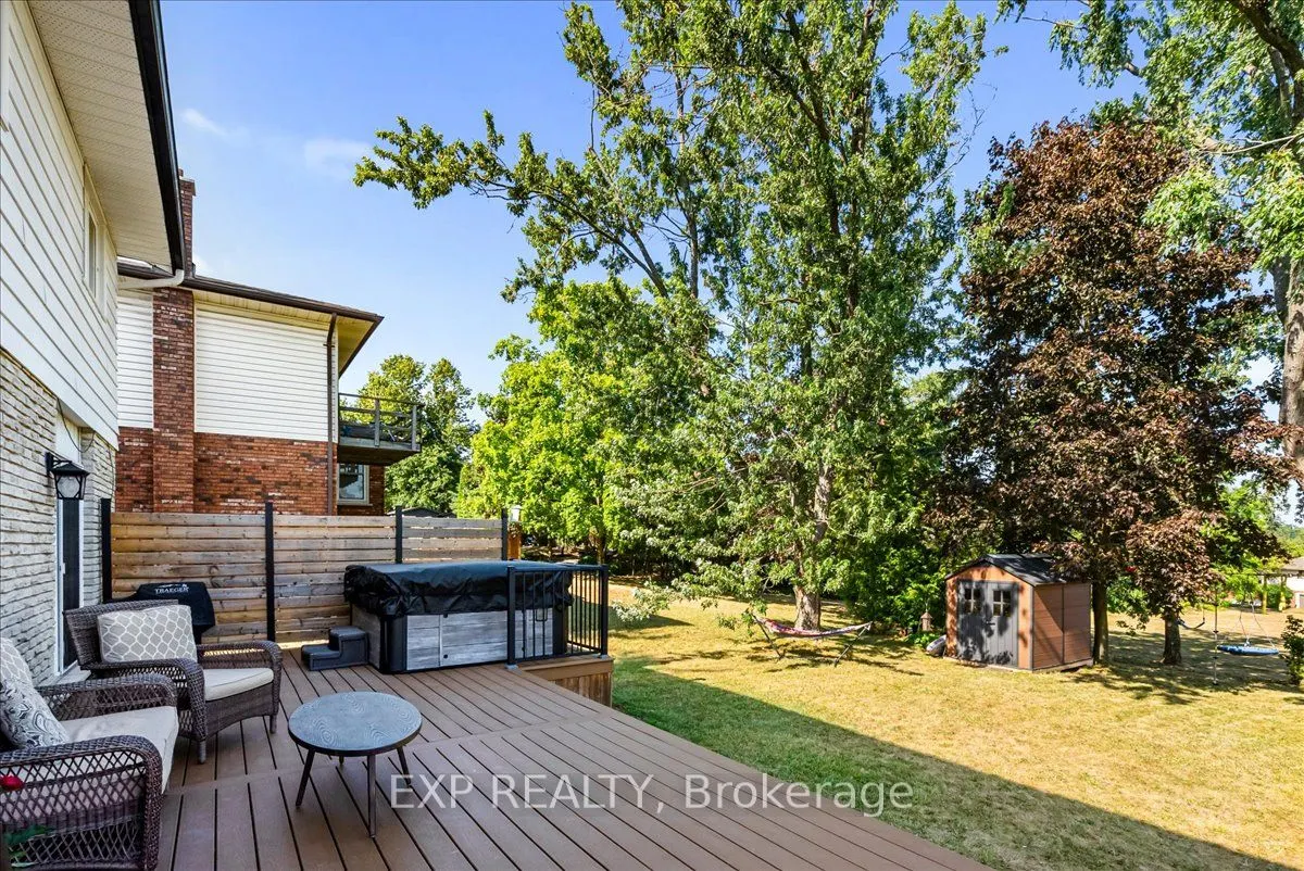 958 Golfview Road