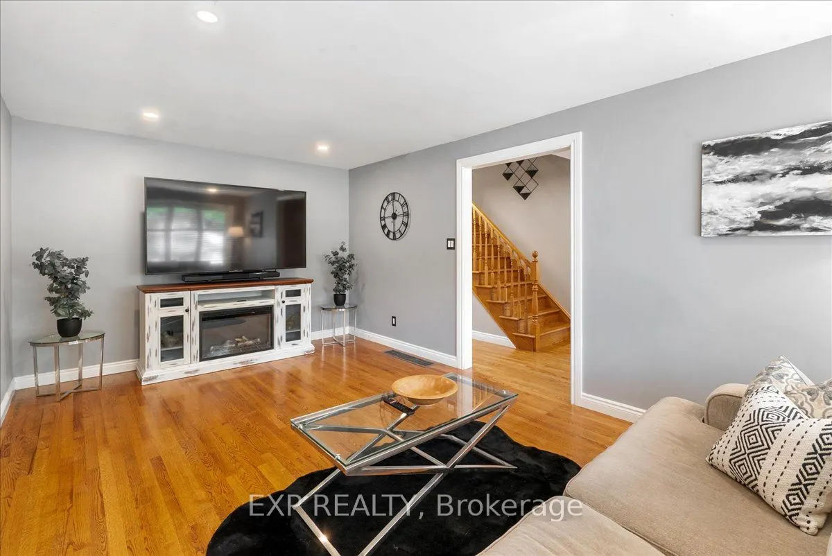 958 Golfview Road