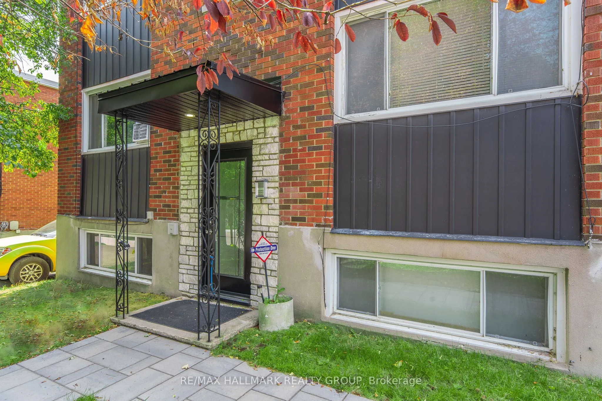 108 LEBRUN Street, #3
