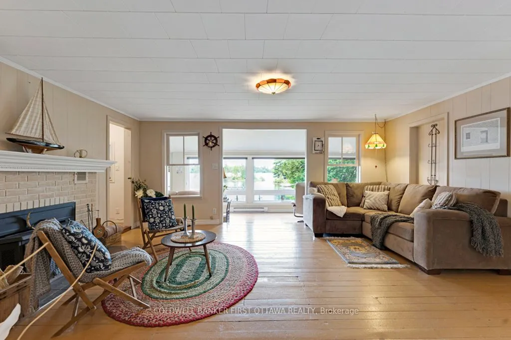4712 Briton Houghton Bay Road