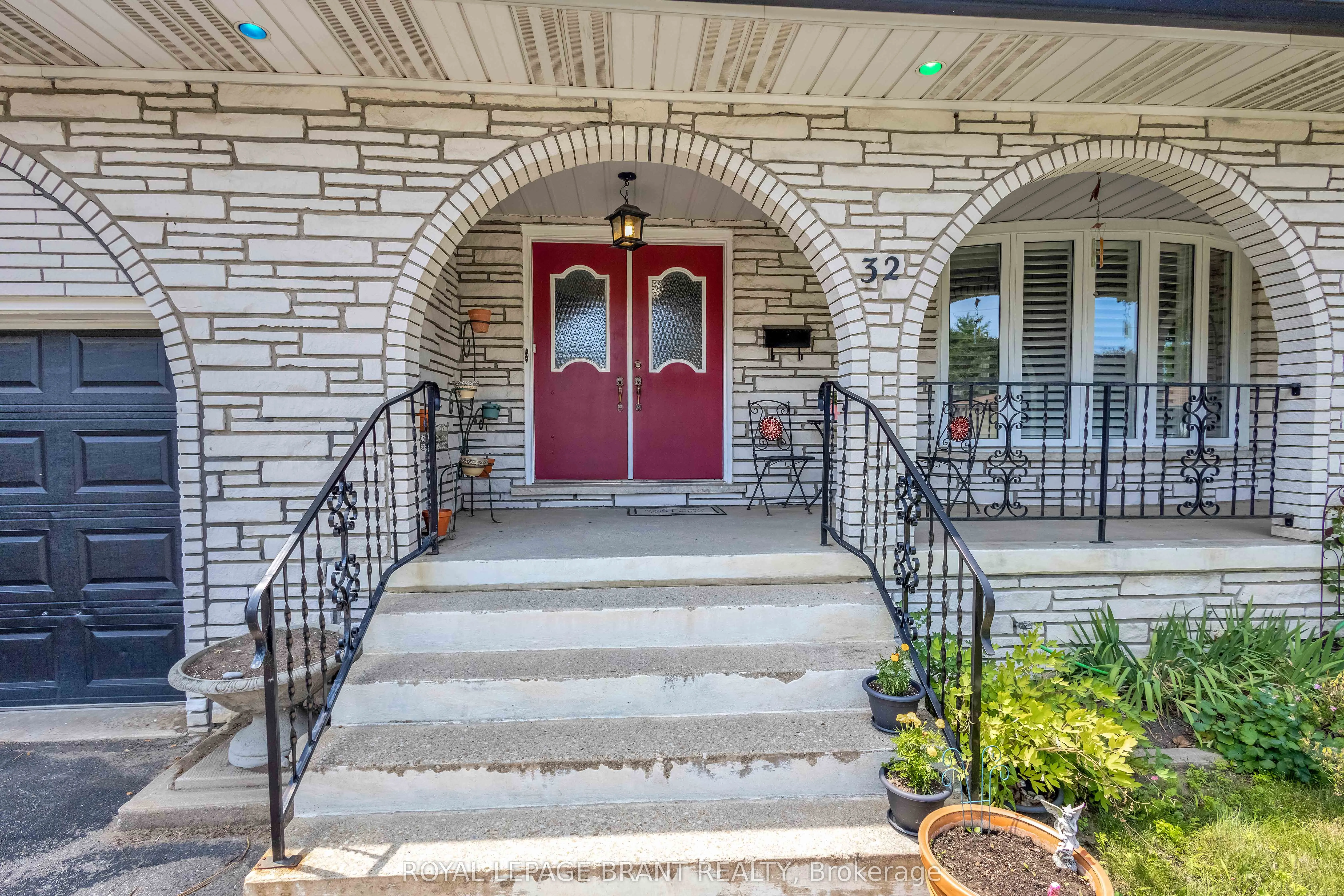 32 Thornton Drive