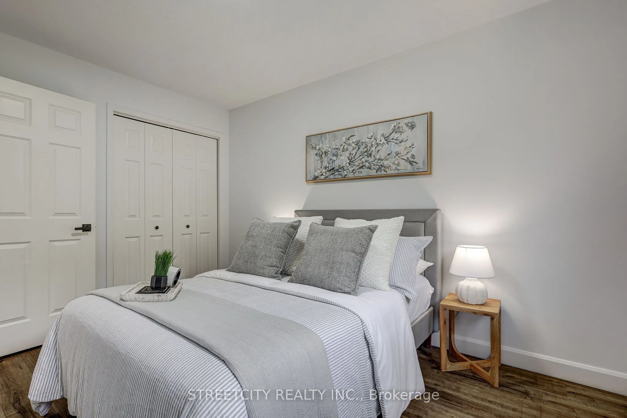 25 Axford Parkway