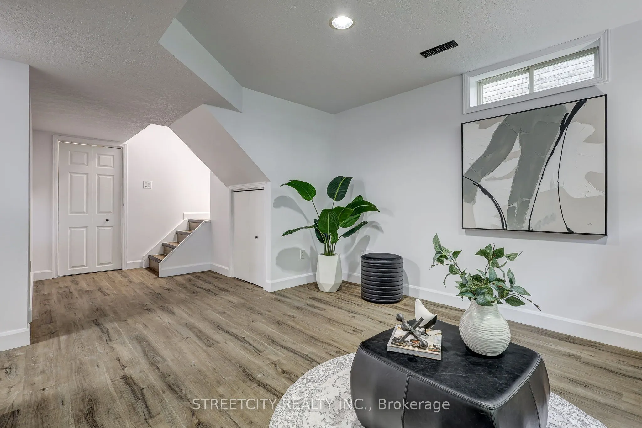 25 Axford Parkway