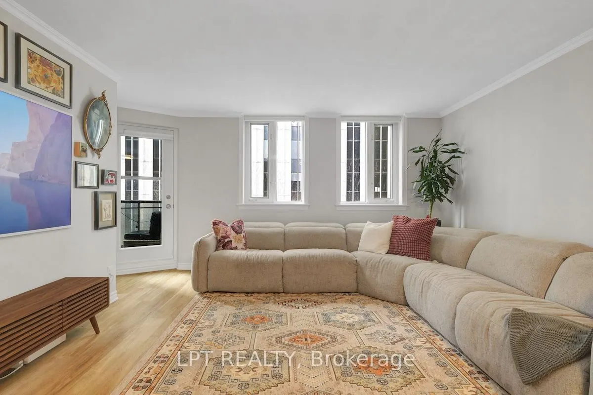 18 Nepean Street, #PH3