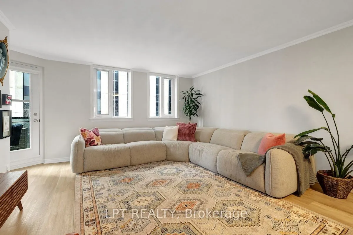 18 Nepean Street, #PH3