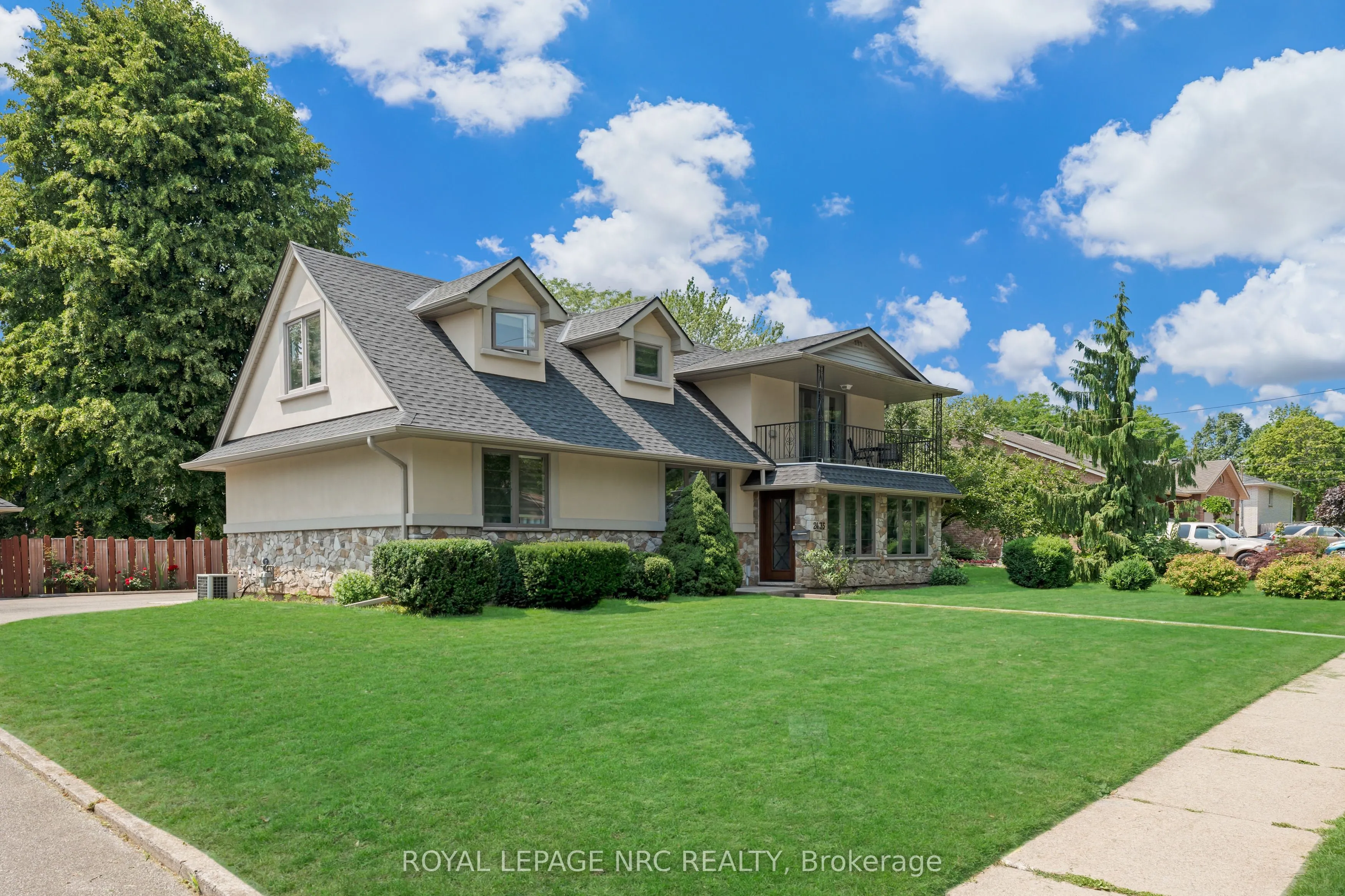 2435 Dorchester Road