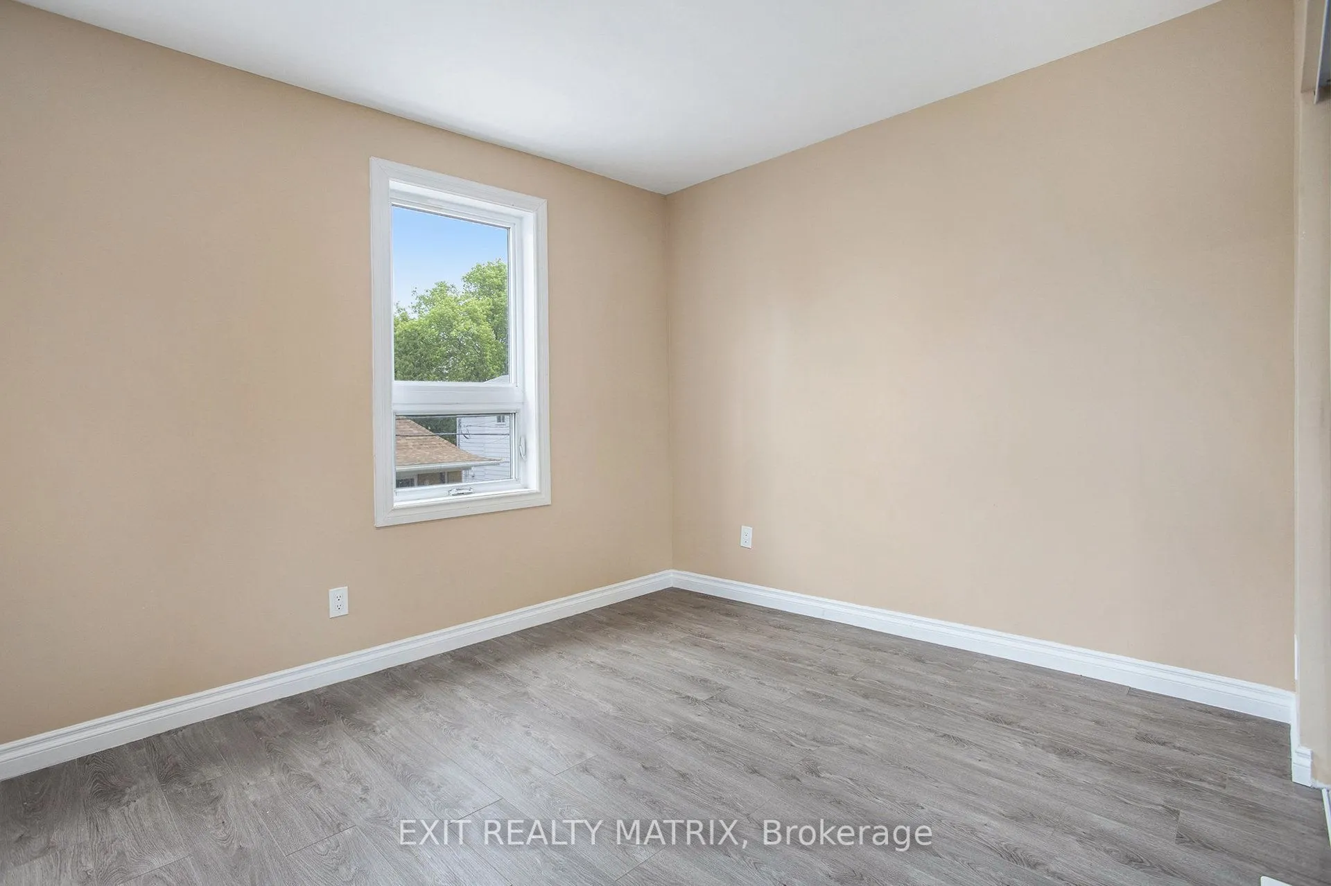 258 Park Street, #2