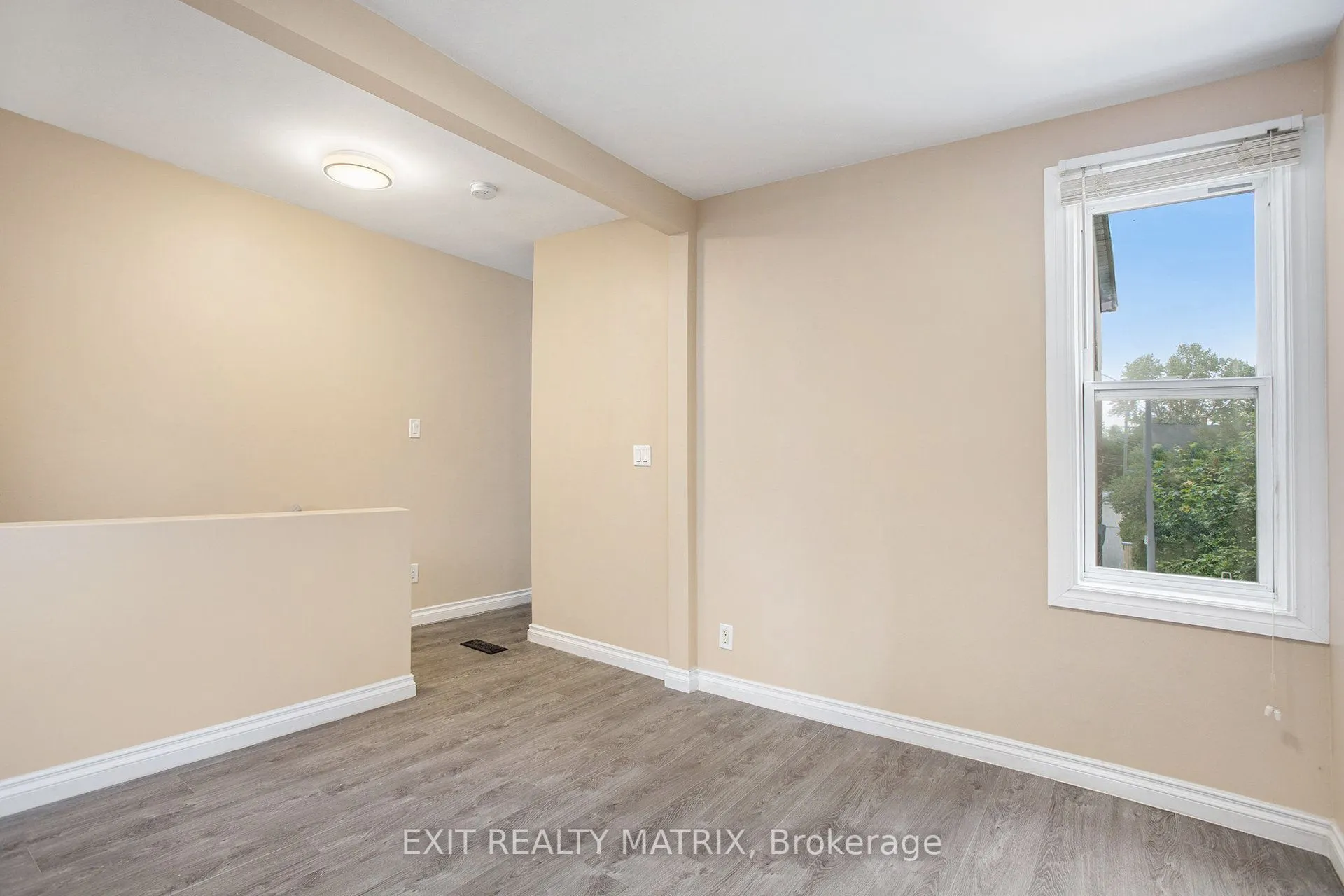 256 Park Street, #2