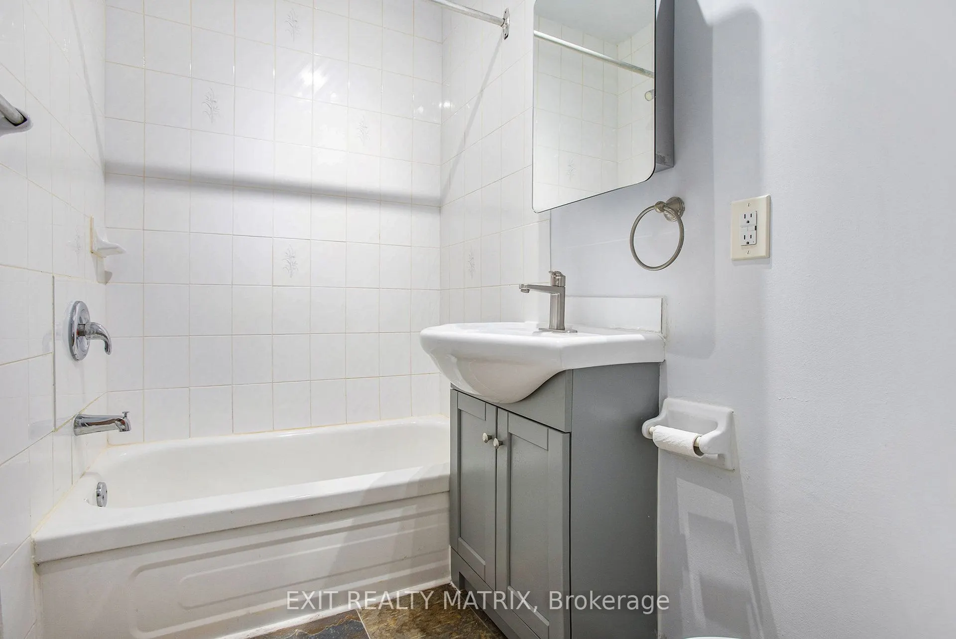 256 Park Street, #2