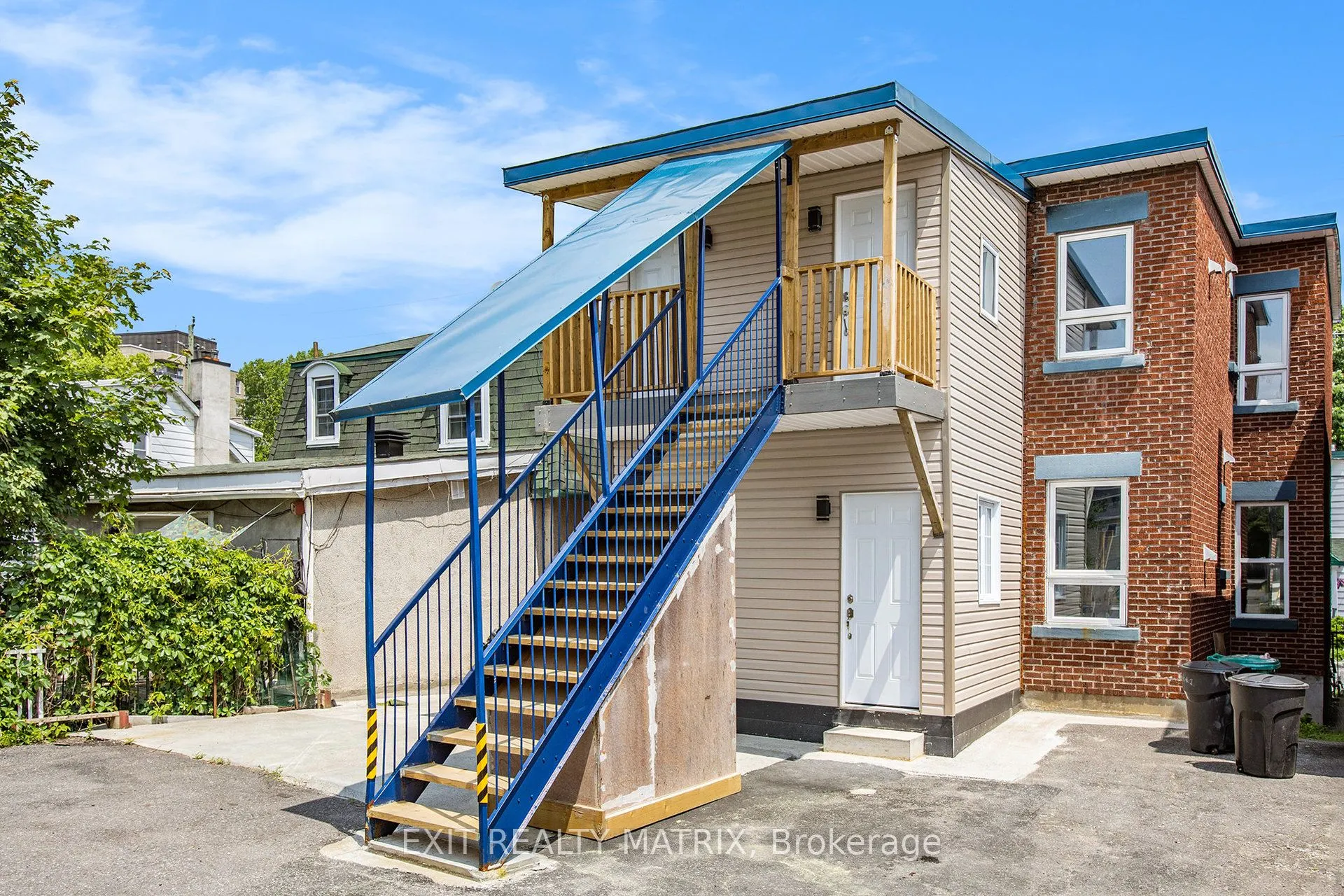 258 Park Street, #1