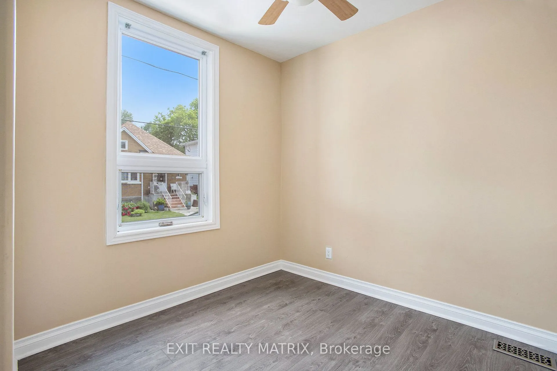 258 Park Street, #1