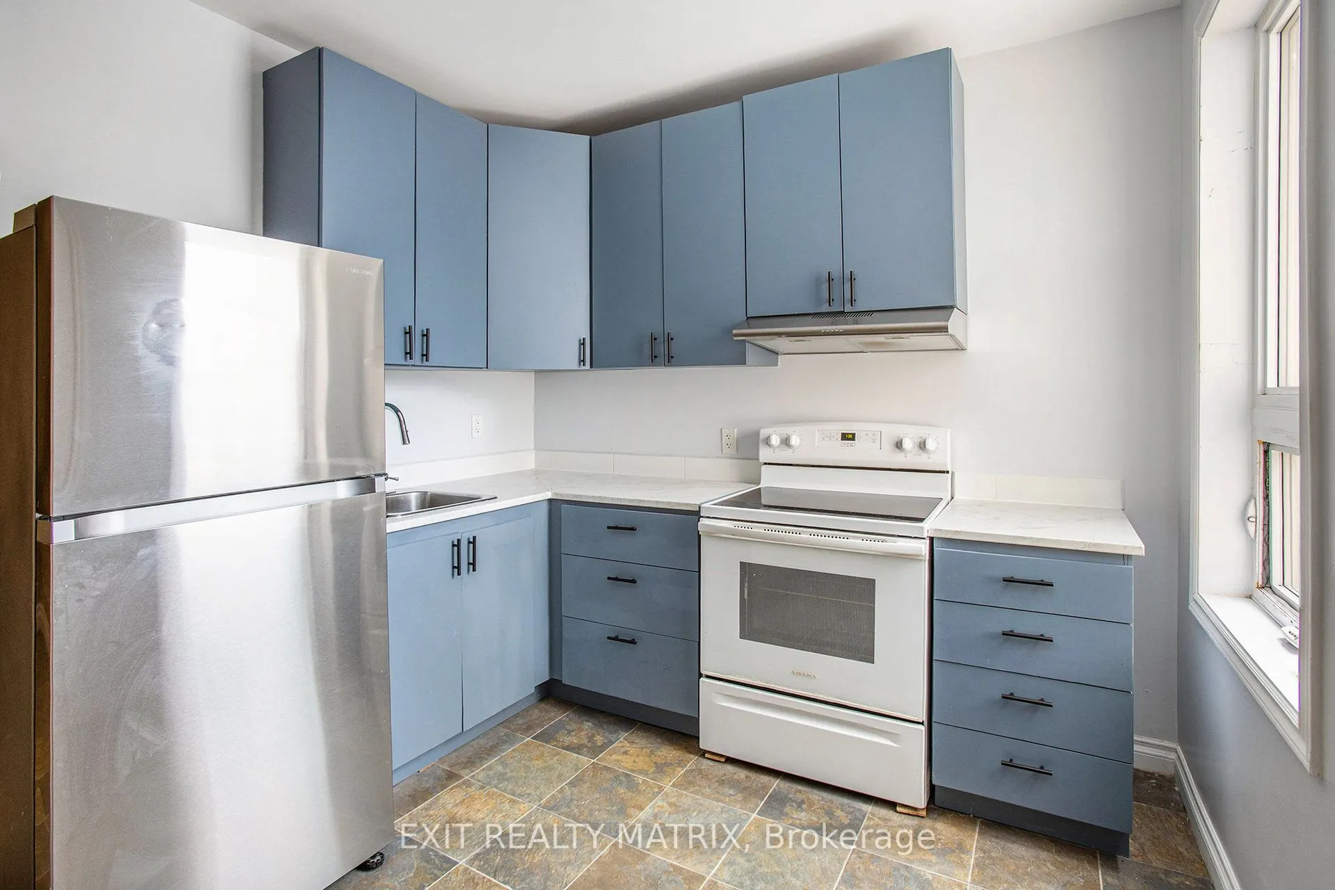 258 Park Street, #1