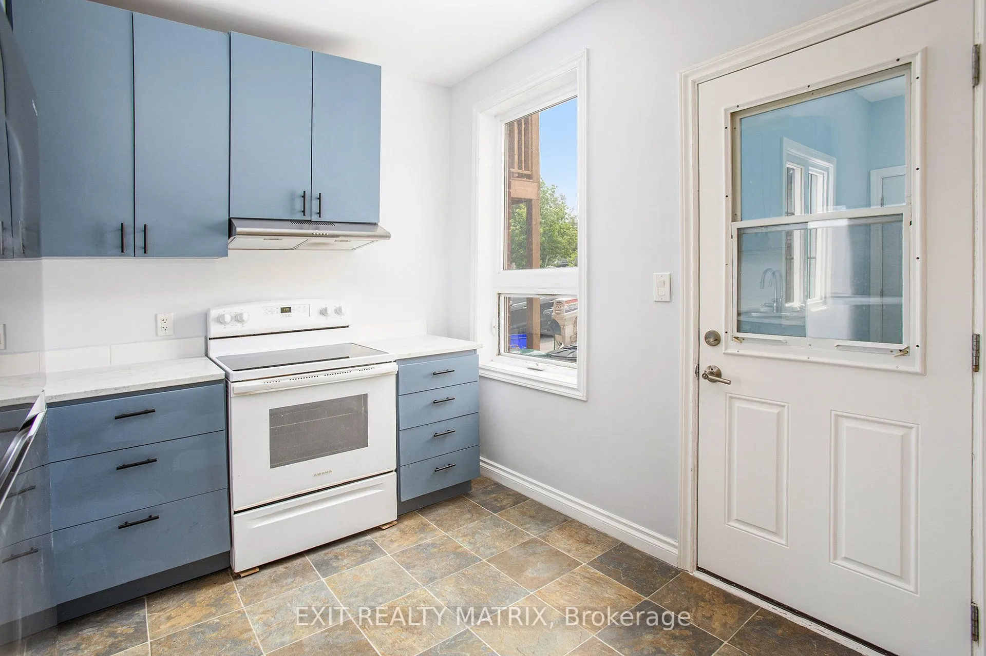 258 Park Street, #1