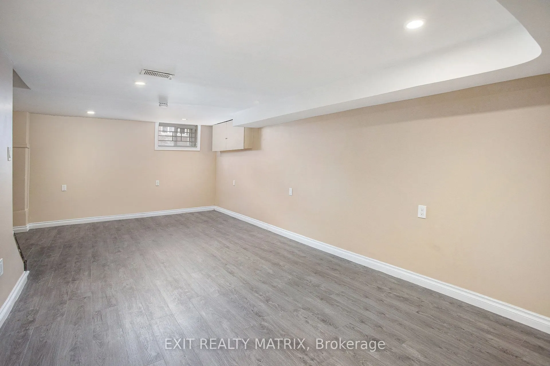 258 Park Street, #1