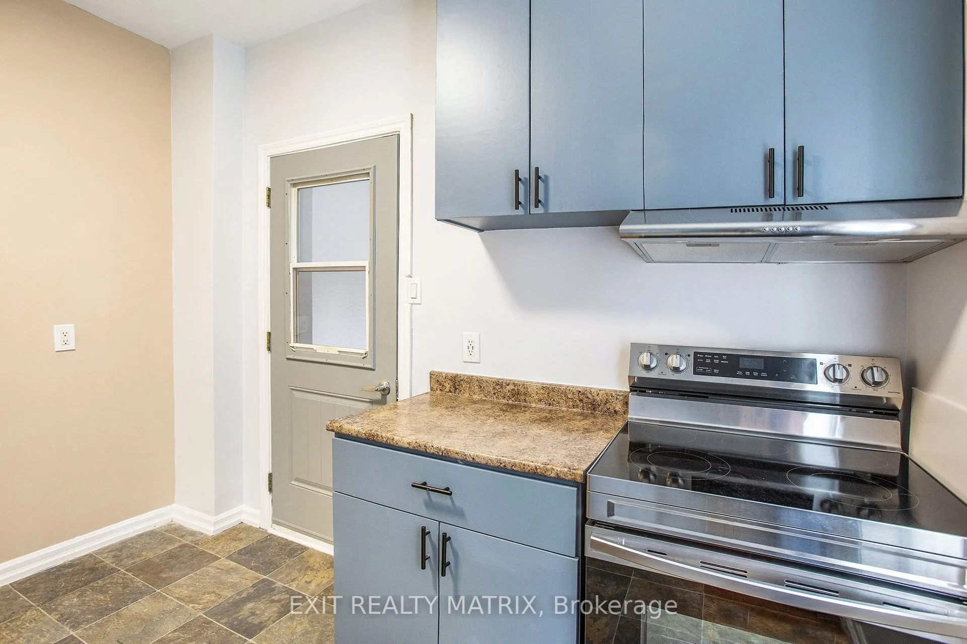 256 Park Street, #1